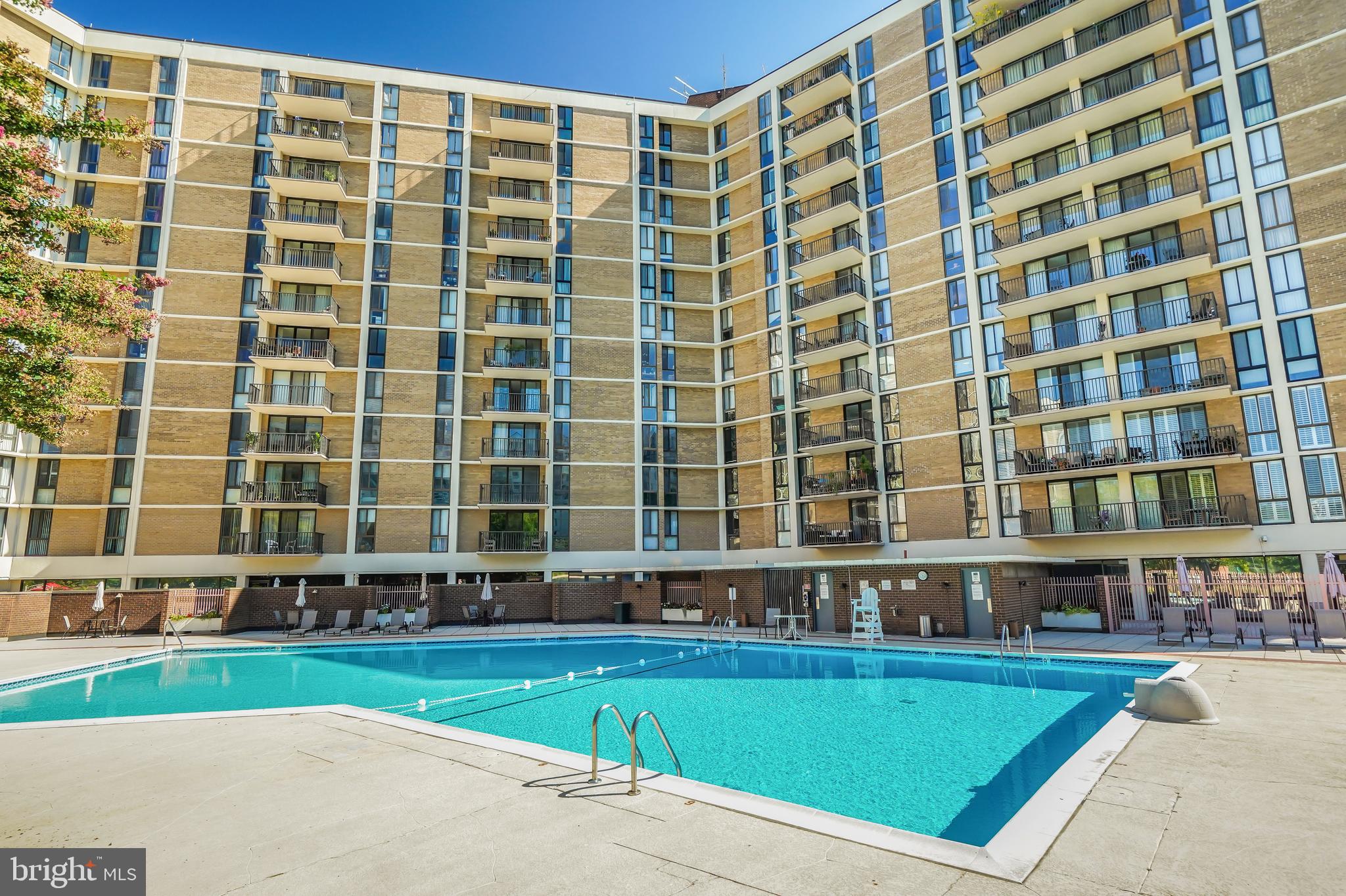 6800 Fleetwood Rd #1212