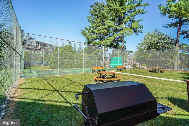 6800 Fleetwood Rd #1212