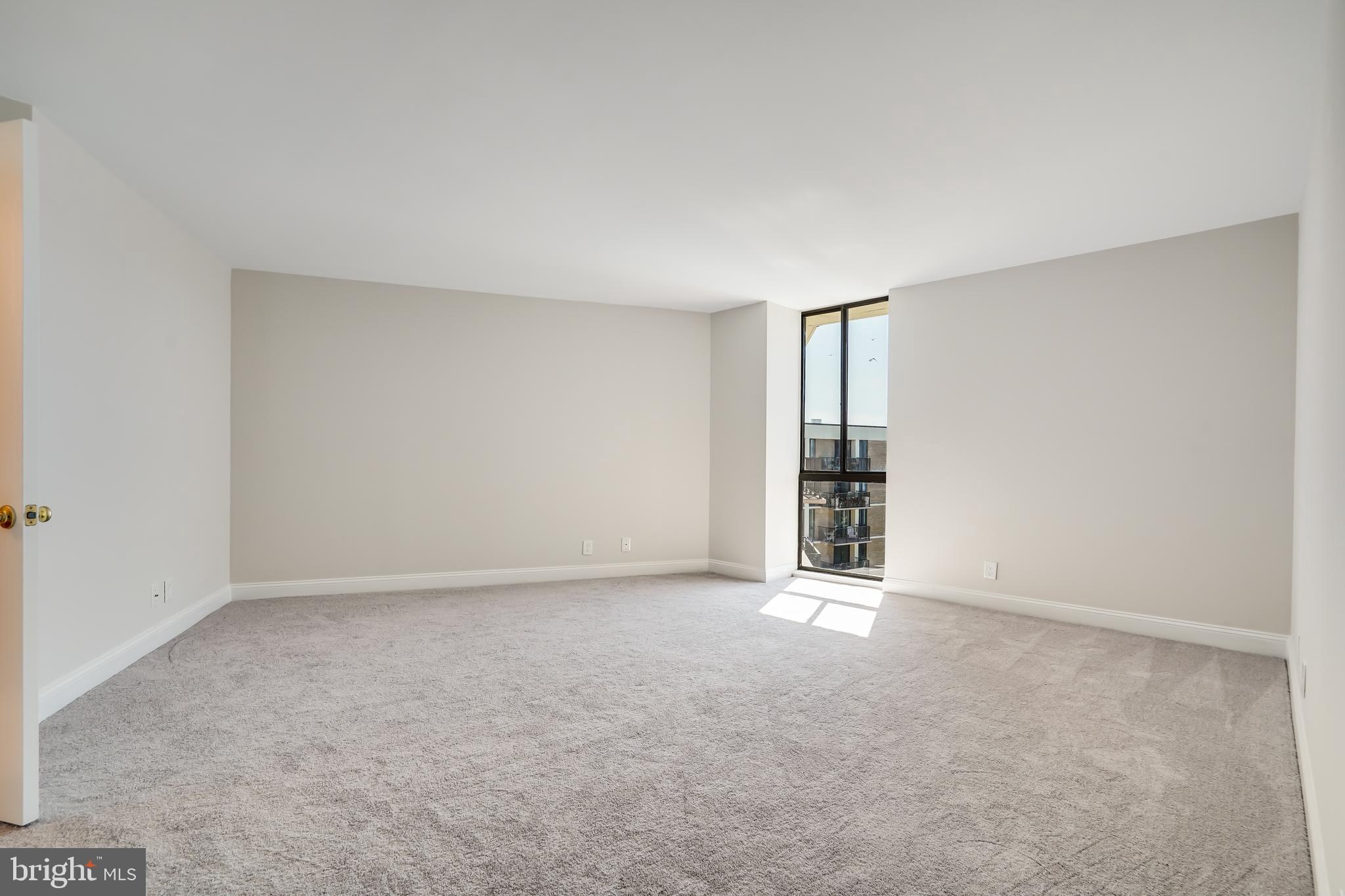 6800 Fleetwood Rd #1212