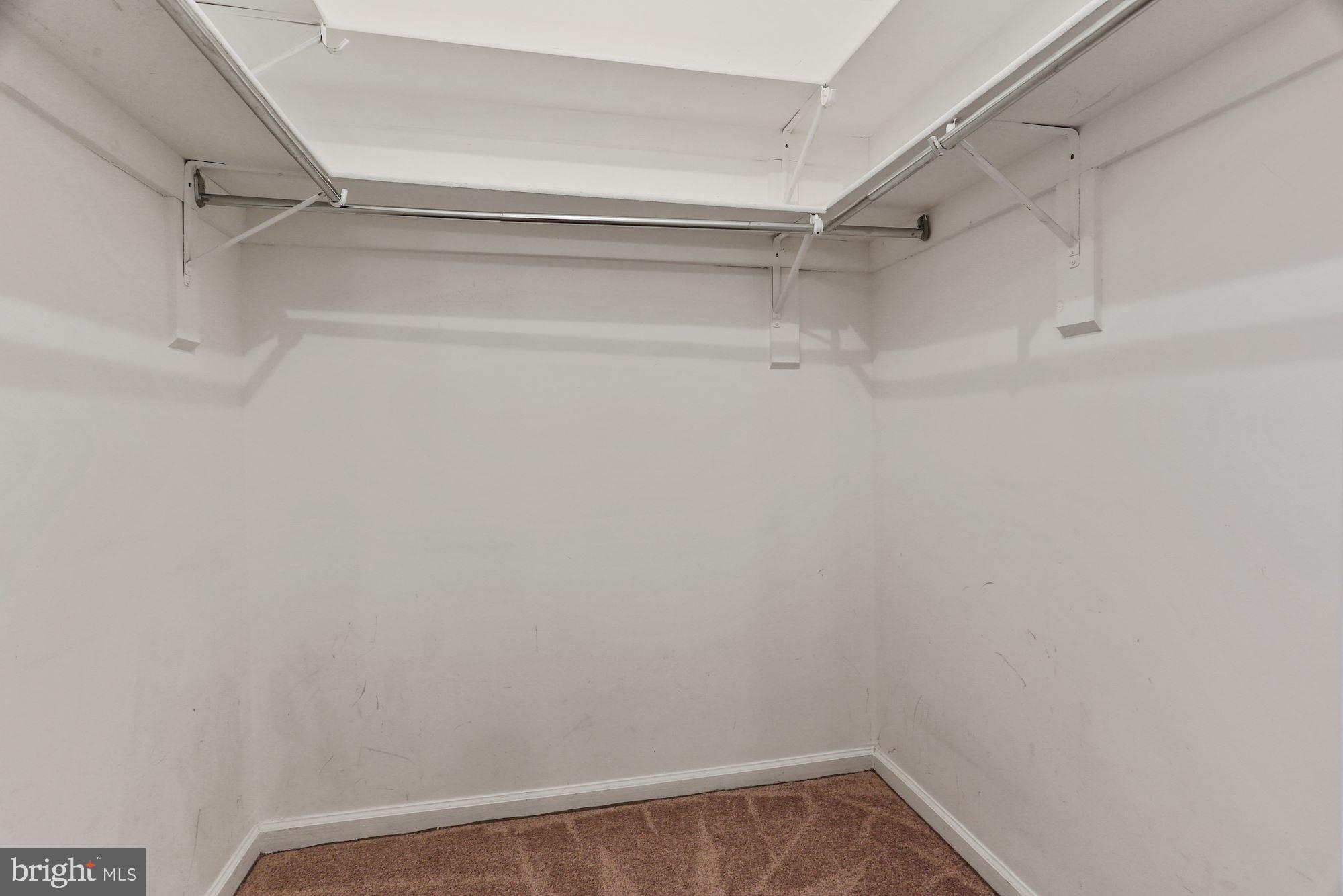 2950 Yarling Ct #2950