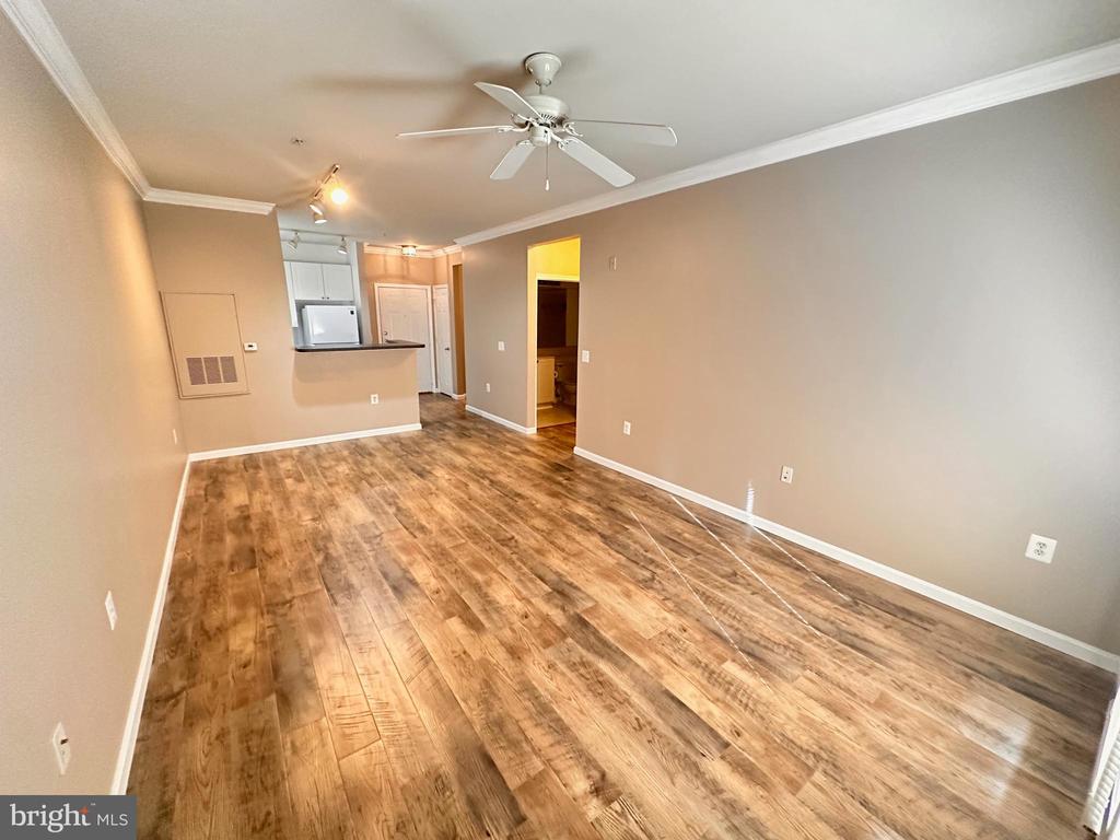 2791 CENTERBORO DR #91