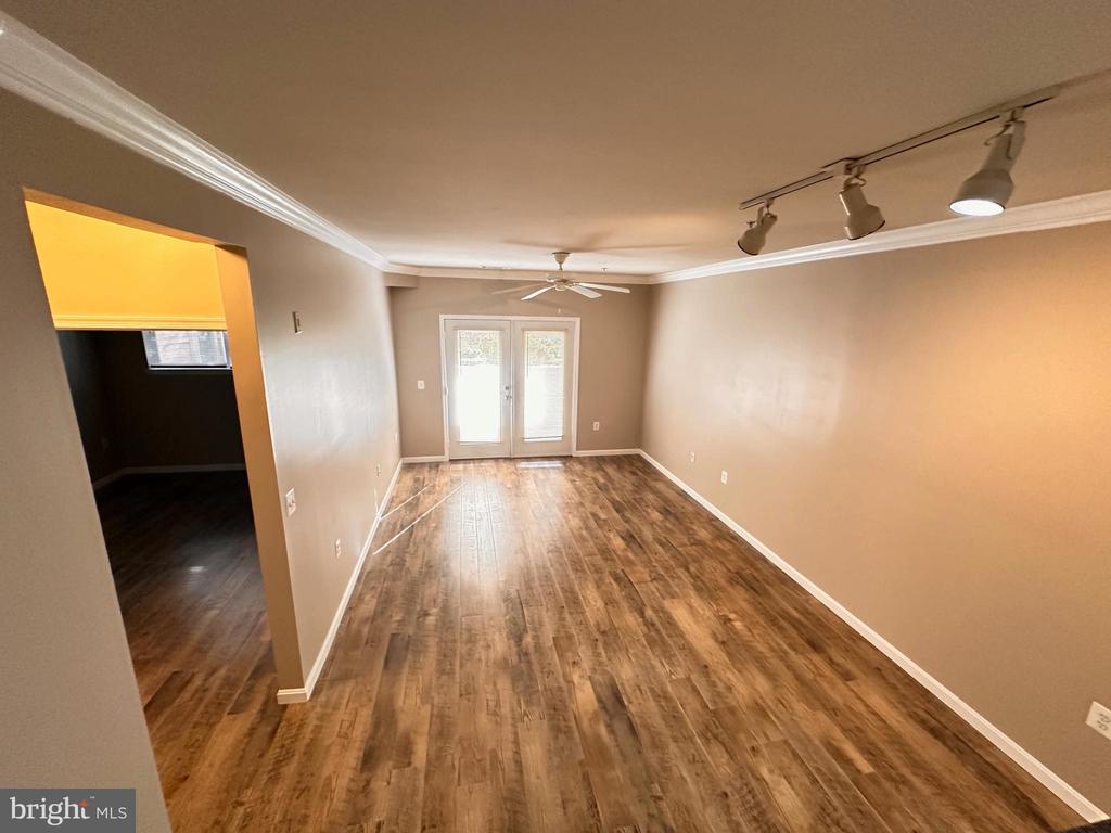 2791 CENTERBORO DR #91