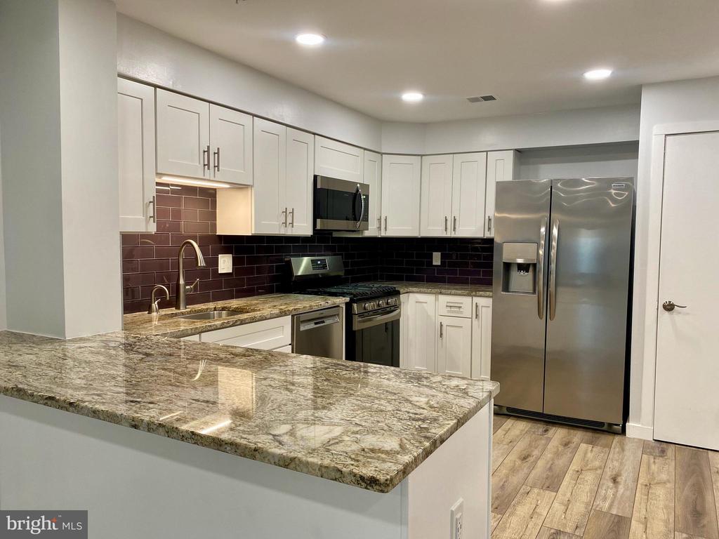 3871-B STEPPES CT #3871B