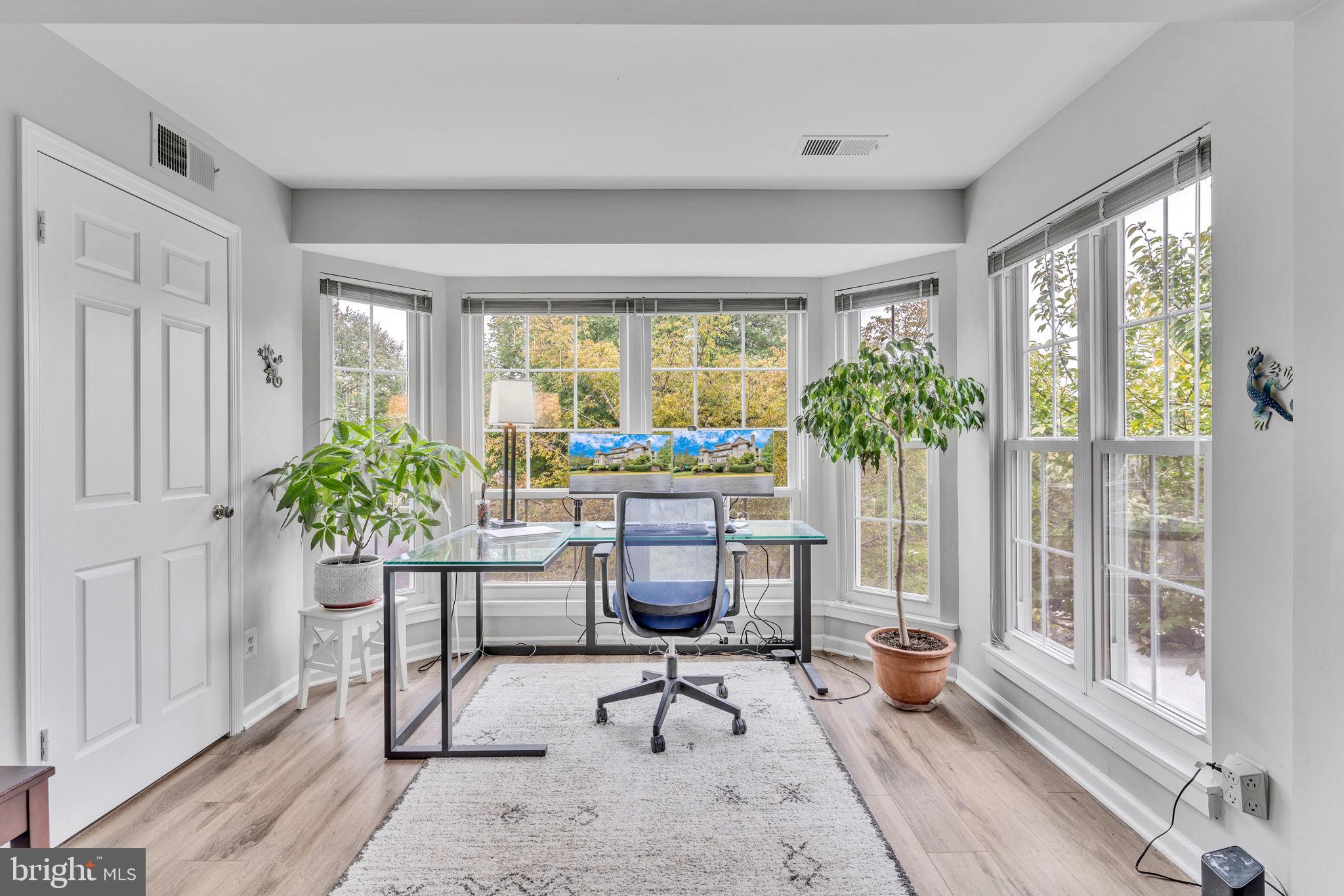 4508-I Hazeltine Ct #I