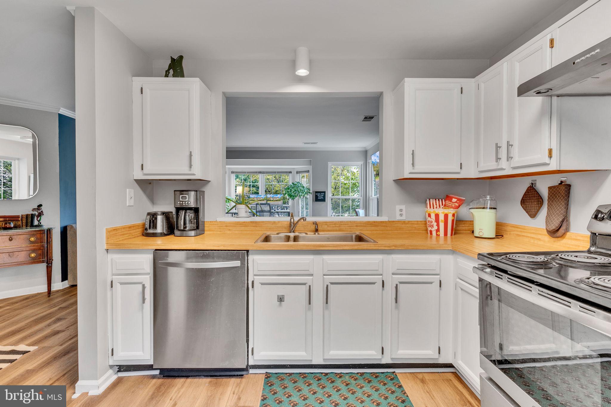 4508-I Hazeltine Ct #I