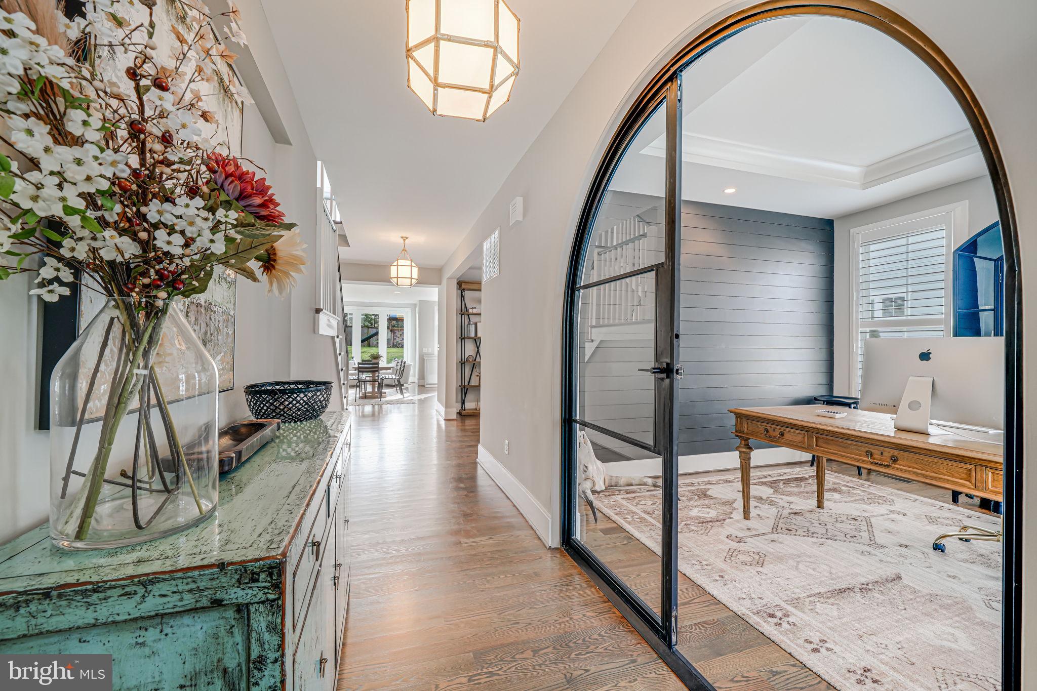 118 Elm St SW