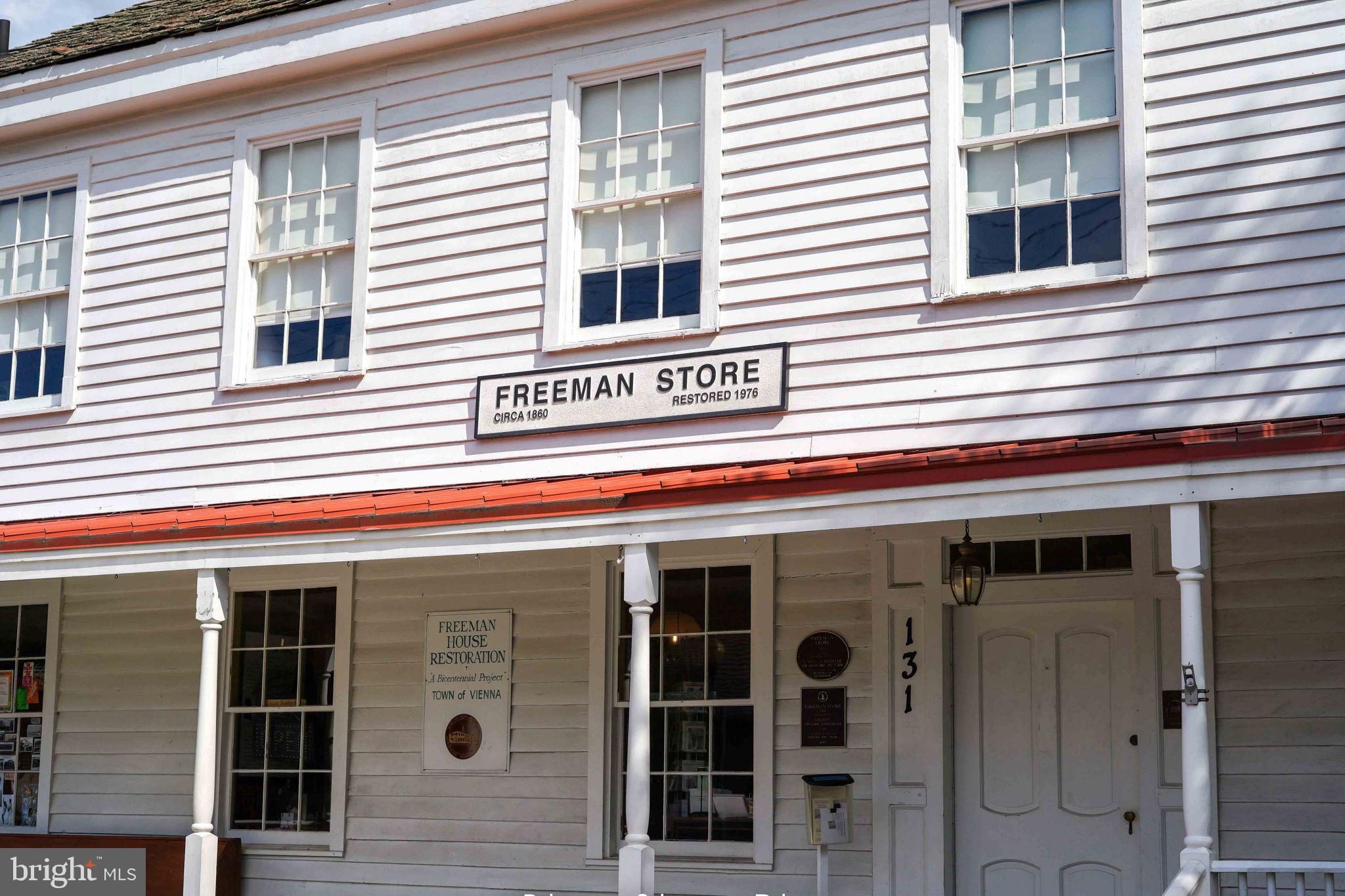 118 Elm St SW