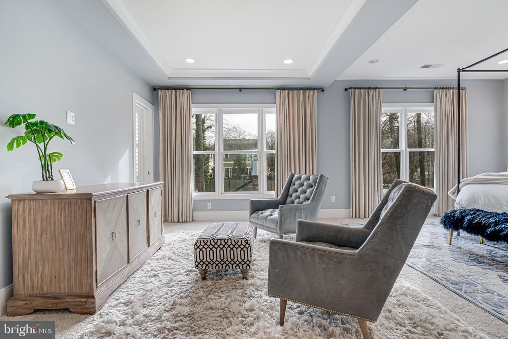 118 Elm St SW