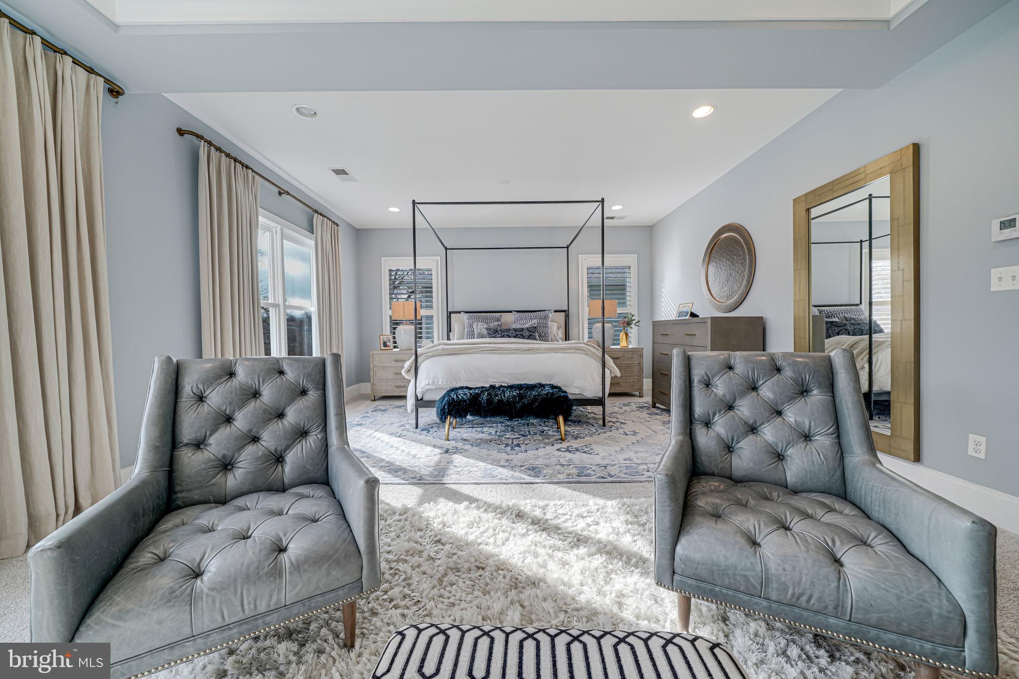 118 Elm St SW