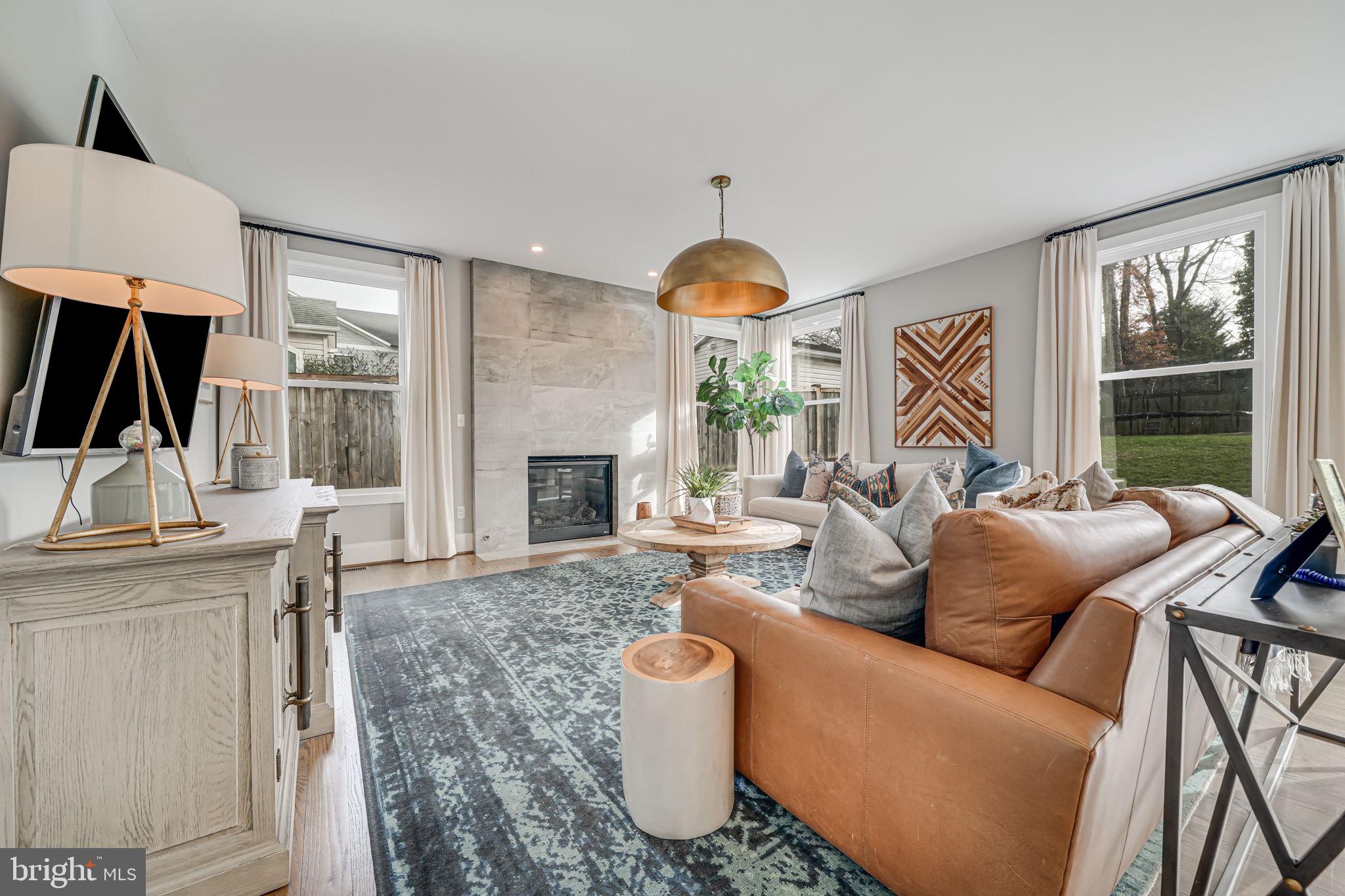 118 Elm St SW