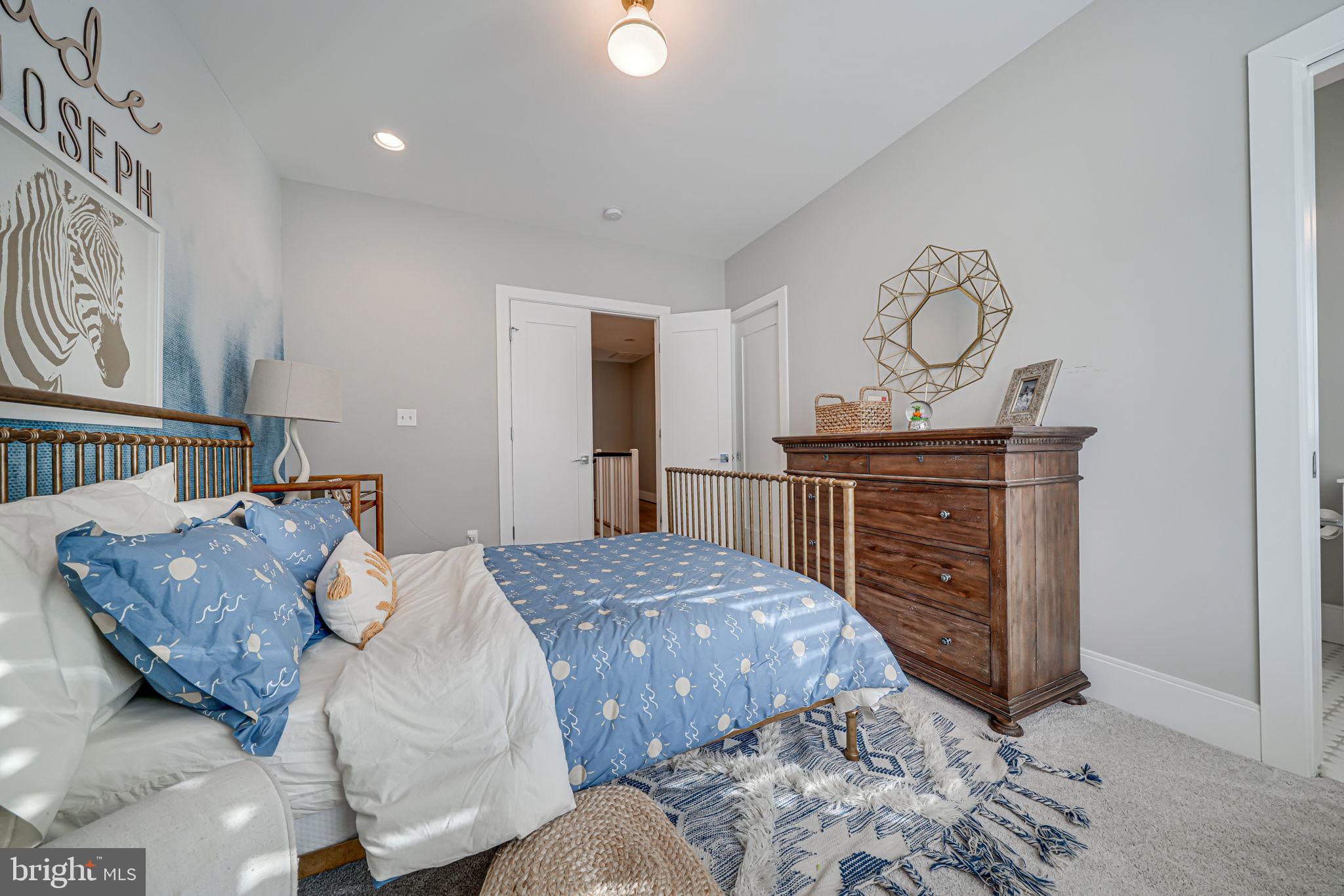 118 Elm St SW