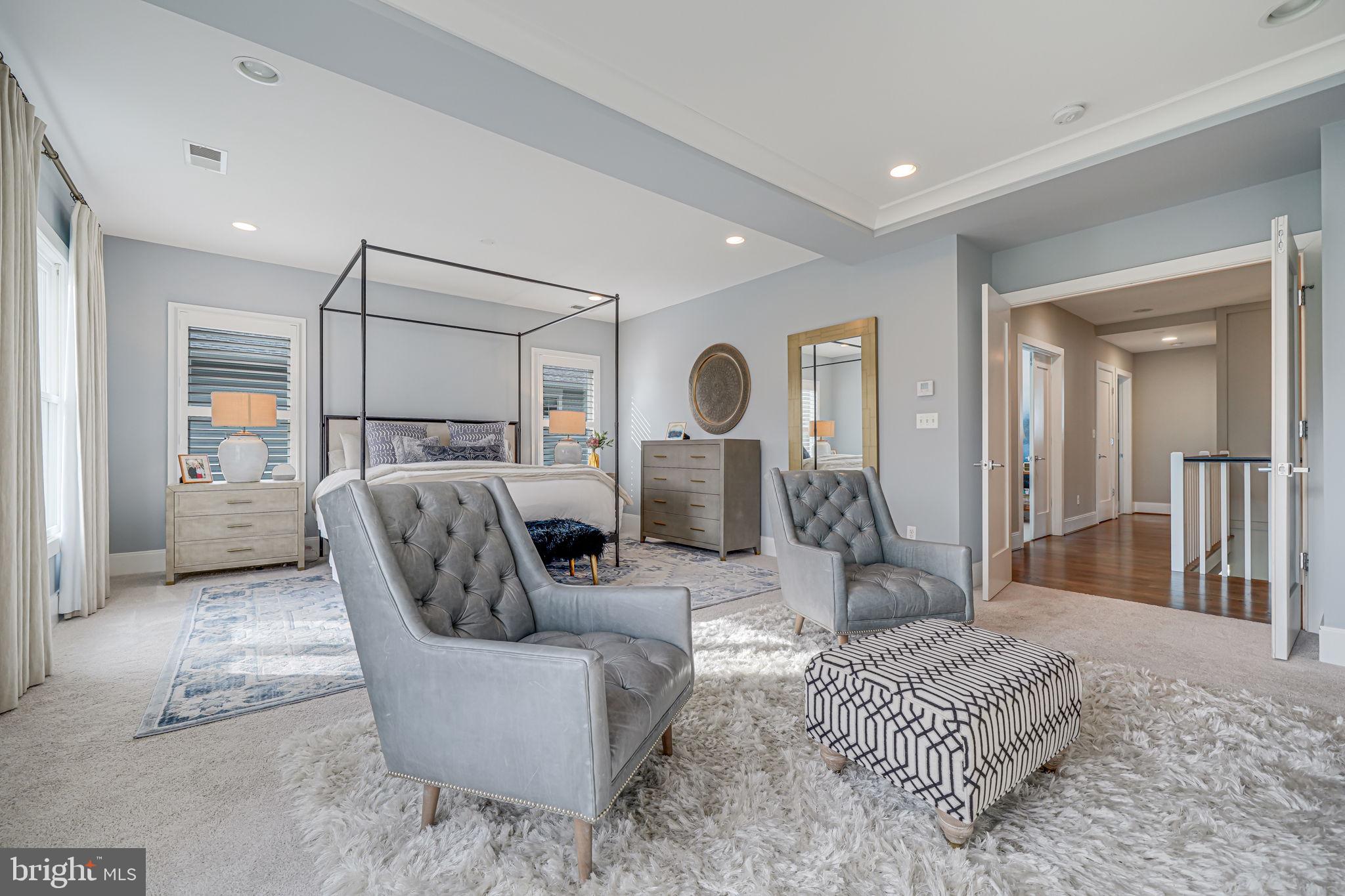 118 Elm St SW