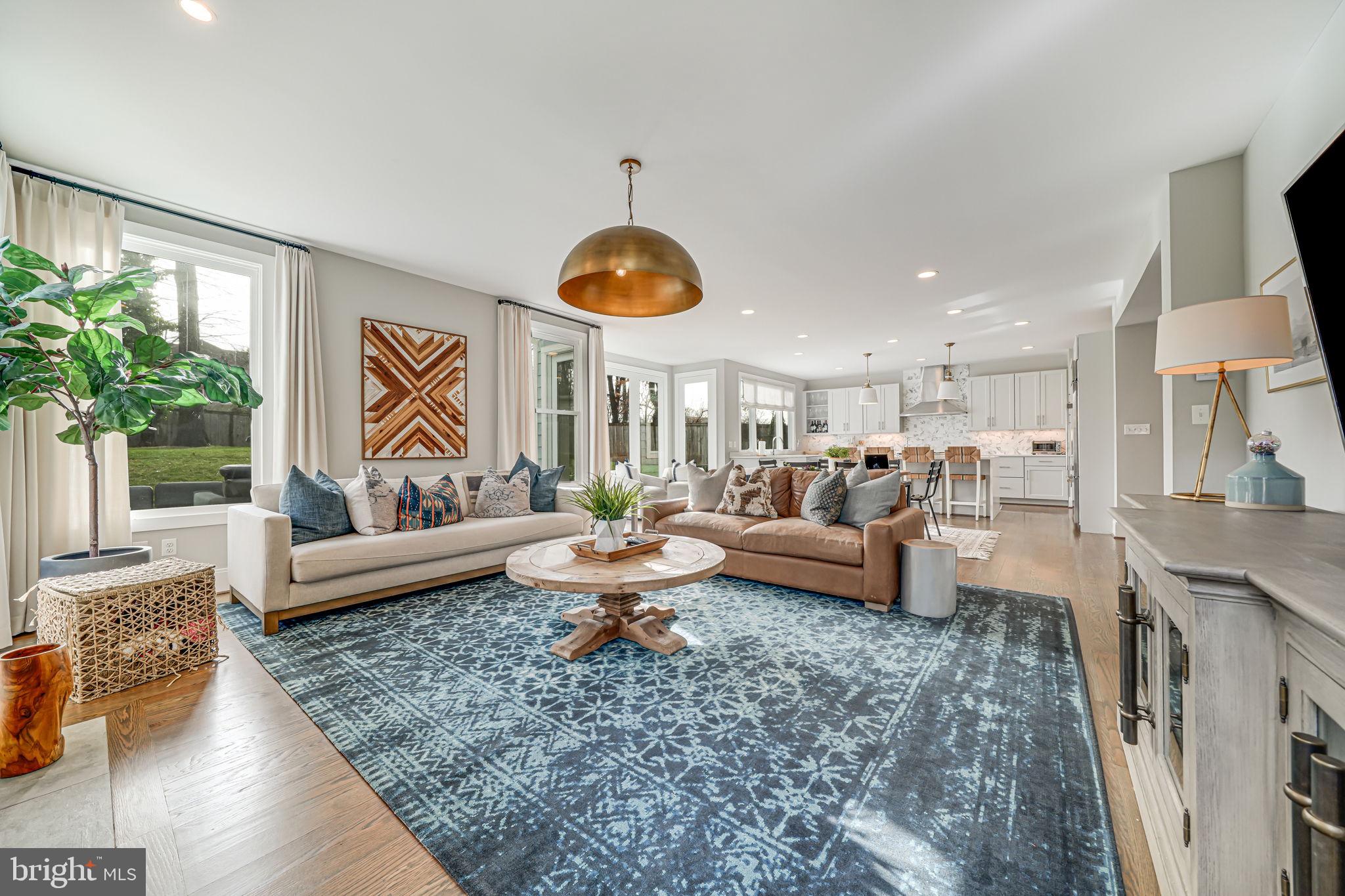 118 Elm St SW