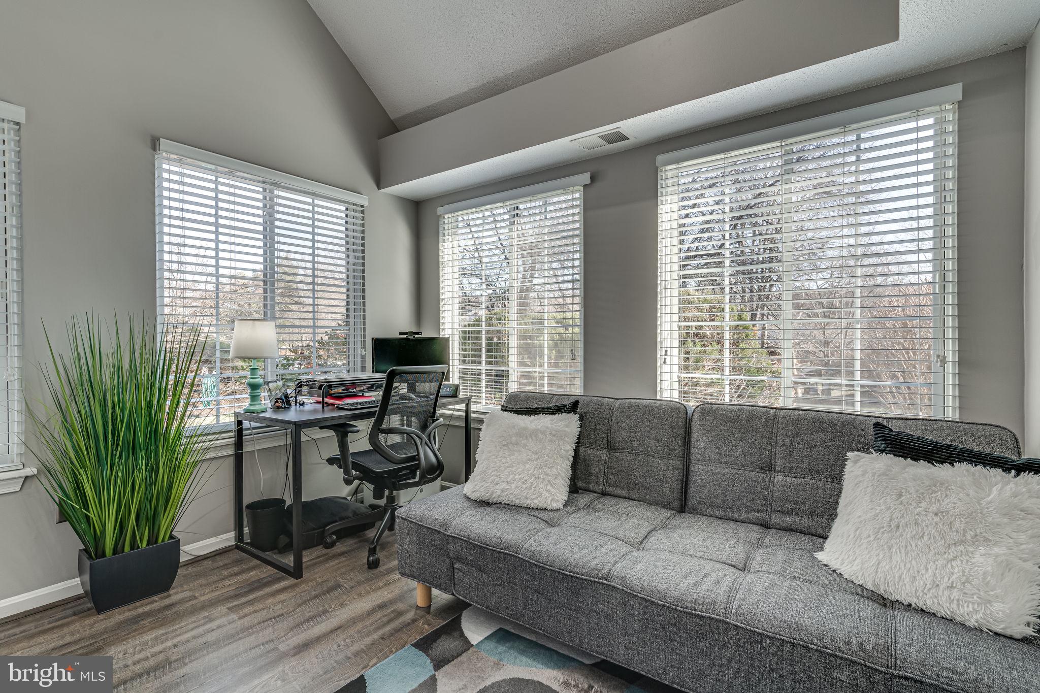 6001 Mersey Oaks Way #6a