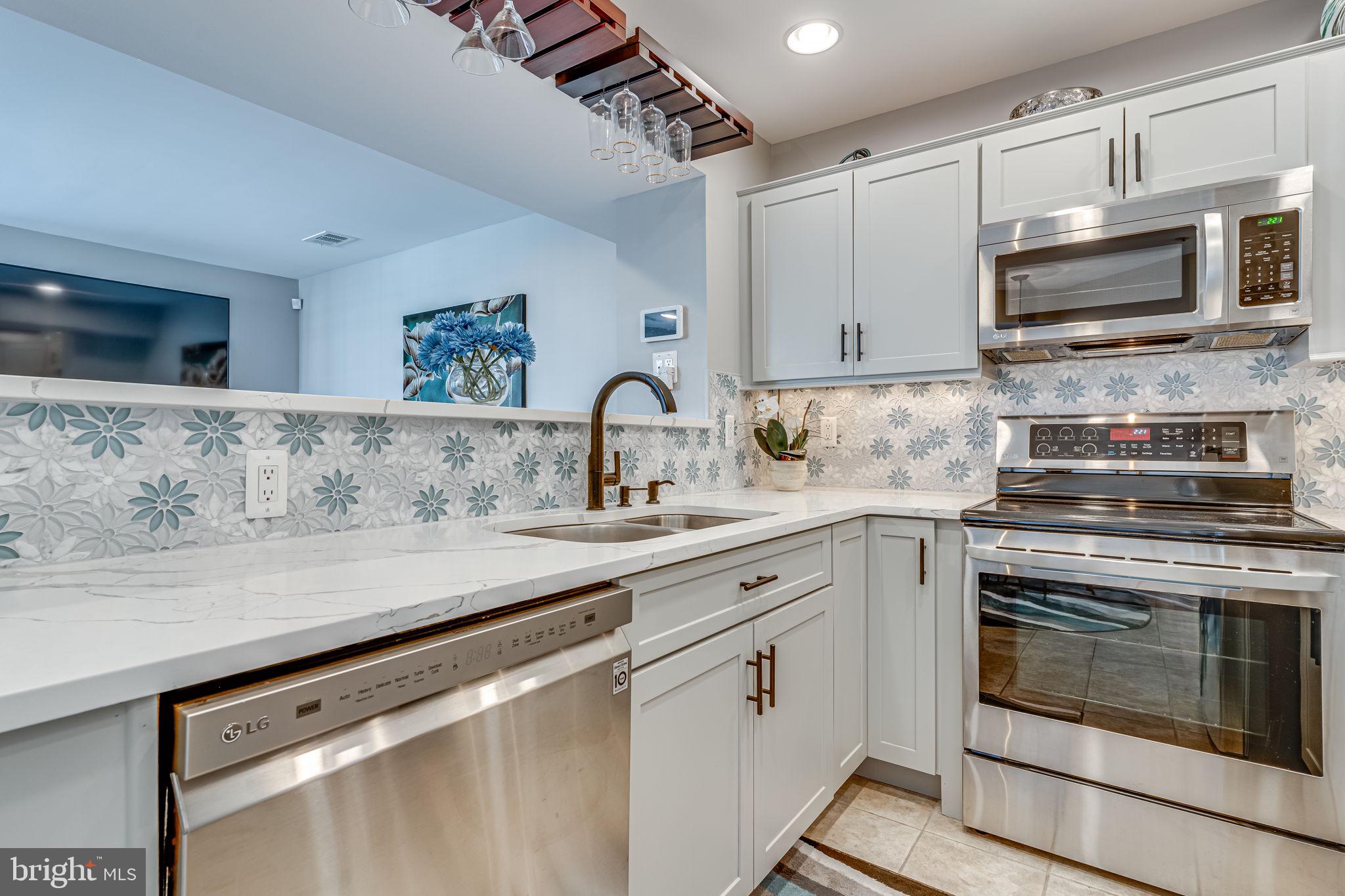 6001 Mersey Oaks Way #6a