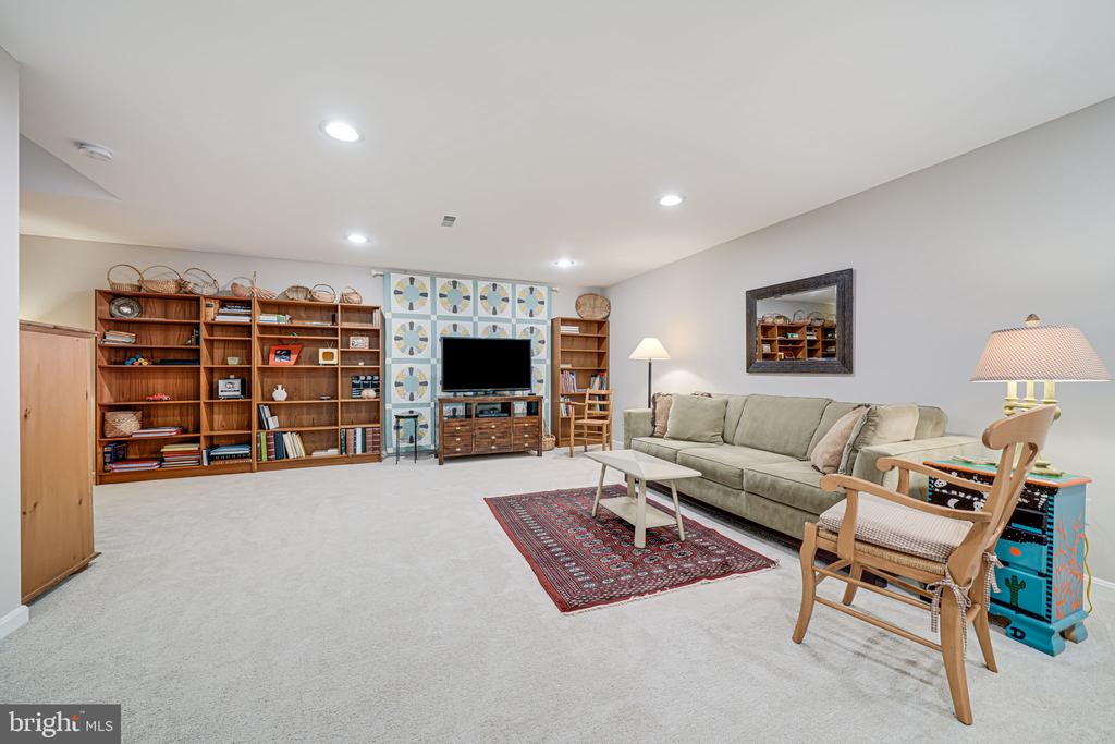 6631 Madison McLean Dr