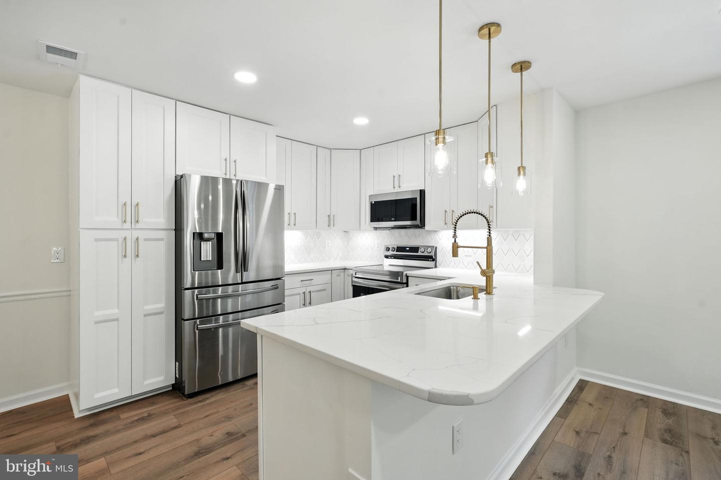 3814 Persimmon Cir