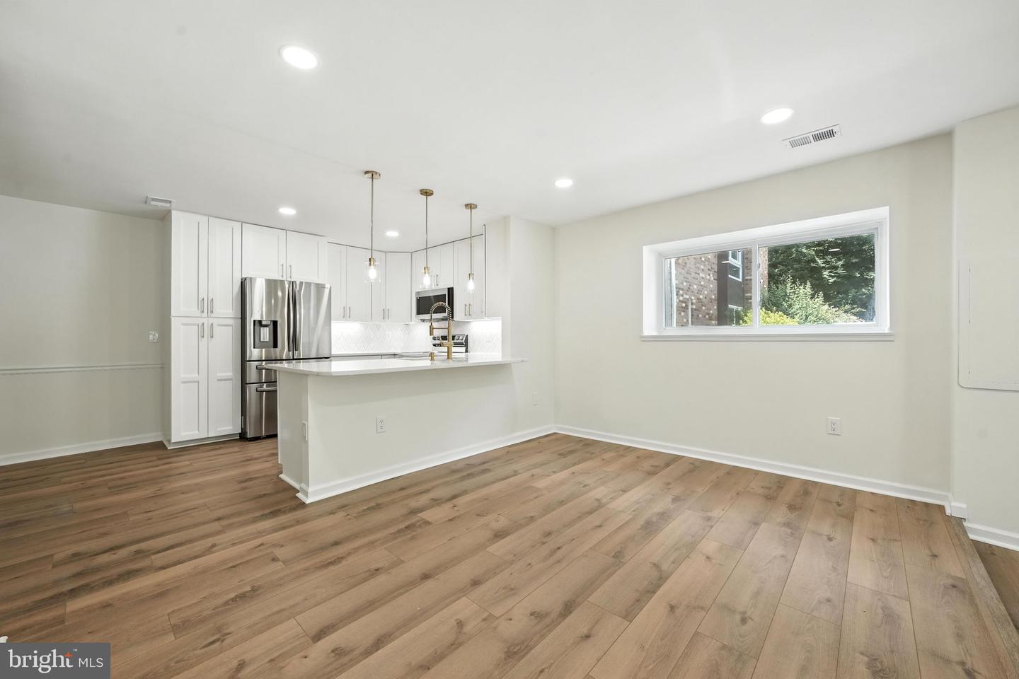 3814 Persimmon Cir