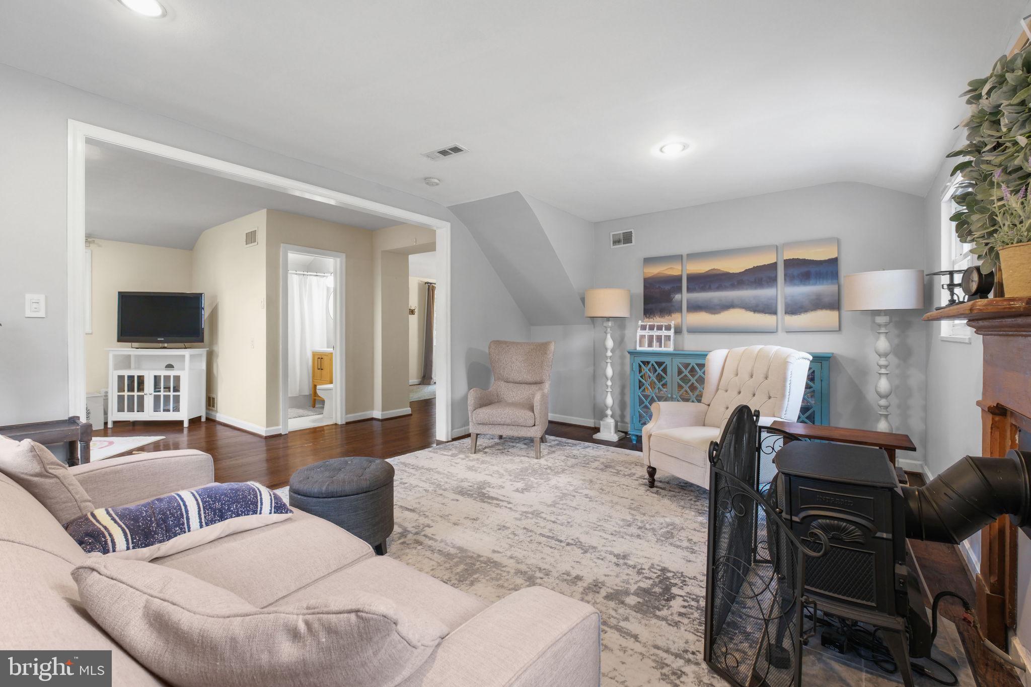 7228 ARTHUR DRIVE