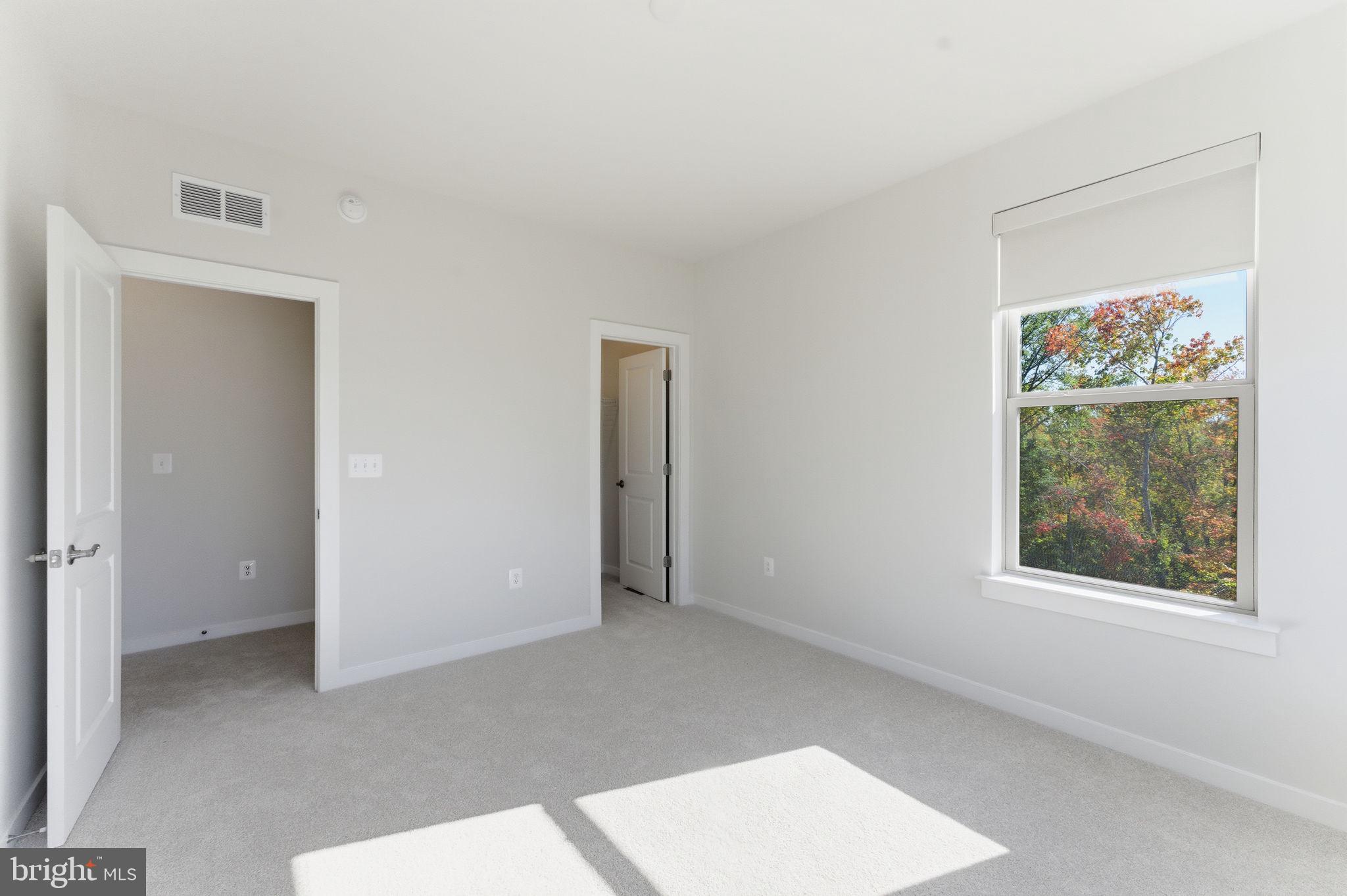 2490 CONNECTOR ALLEY 44B