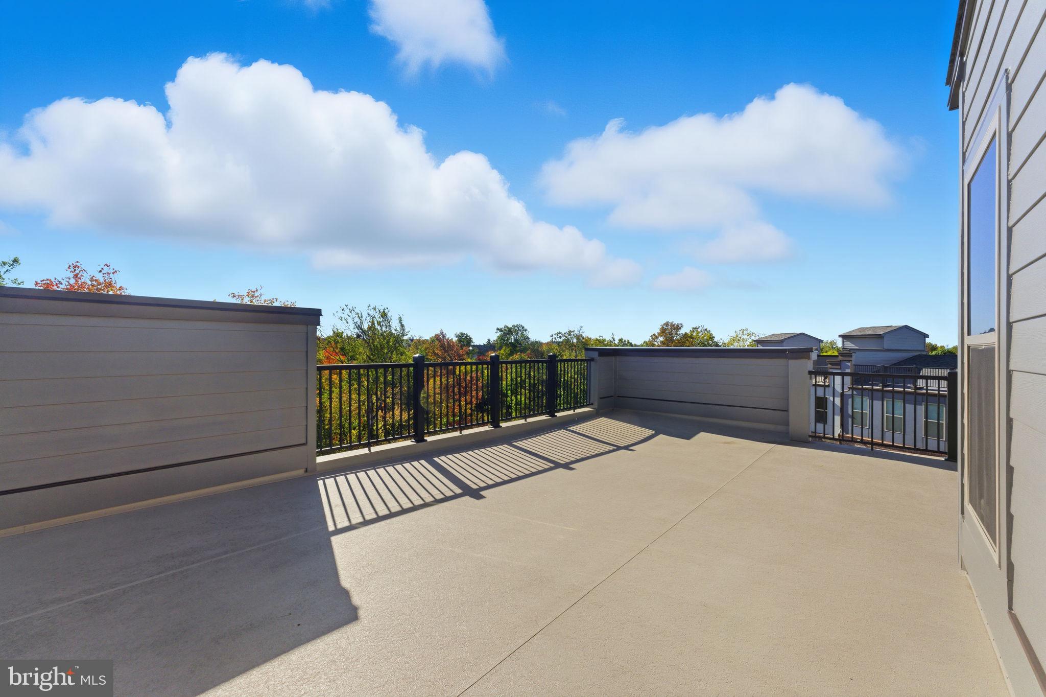 2490 CONNECTOR ALLEY 44B