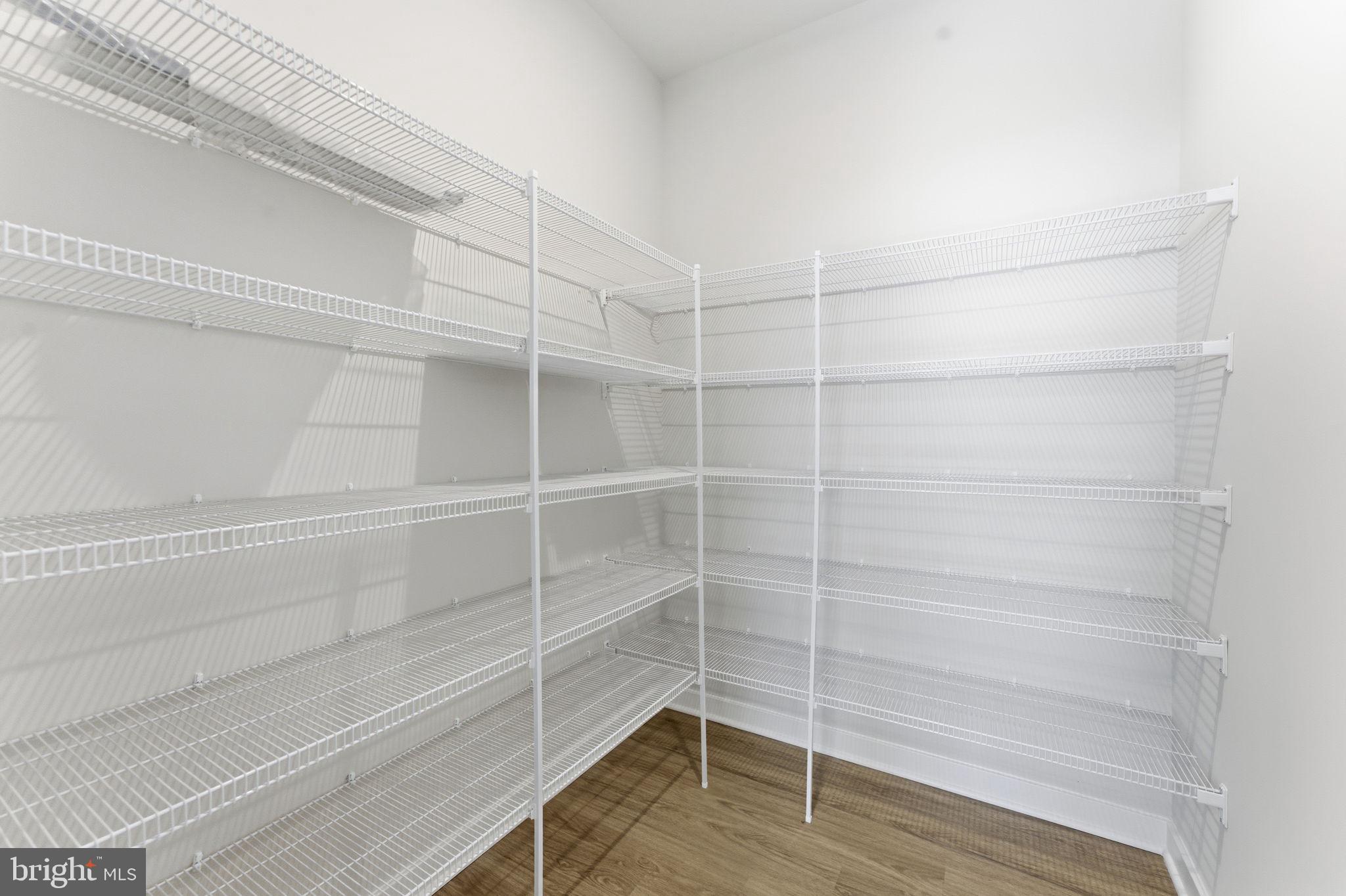 2490 CONNECTOR ALLEY 44B