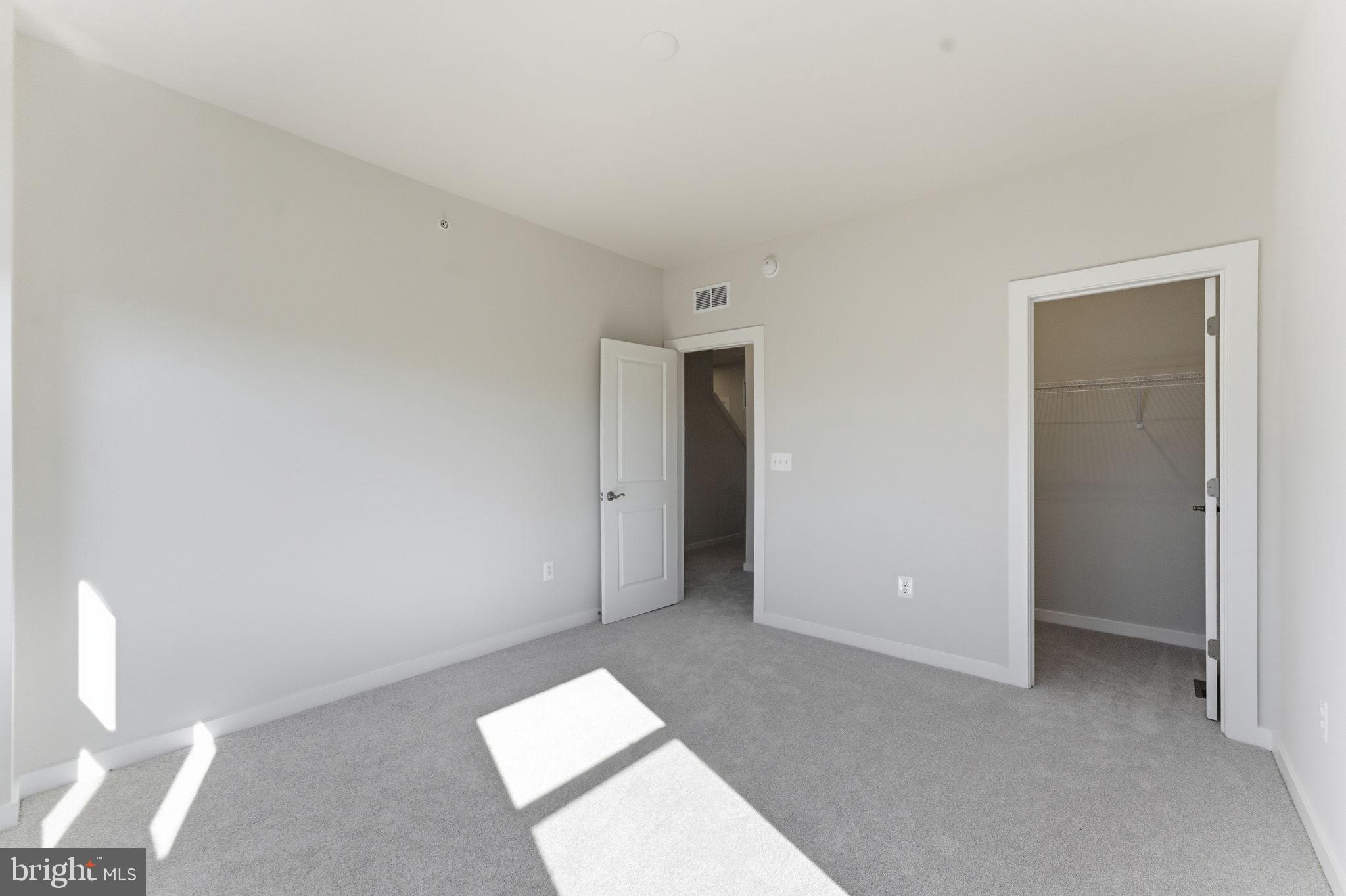 2490 CONNECTOR ALLEY 44B