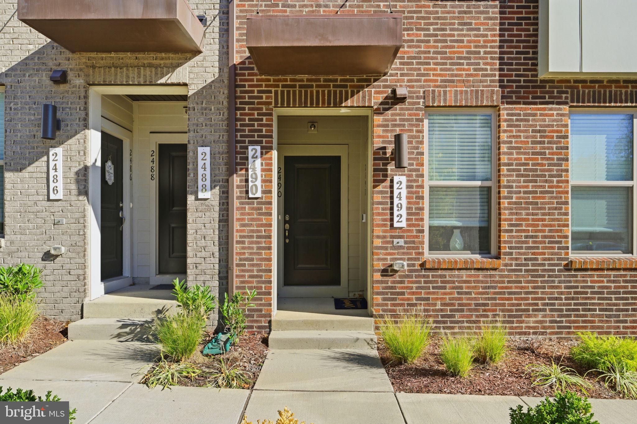 2490 CONNECTOR ALLEY 44B