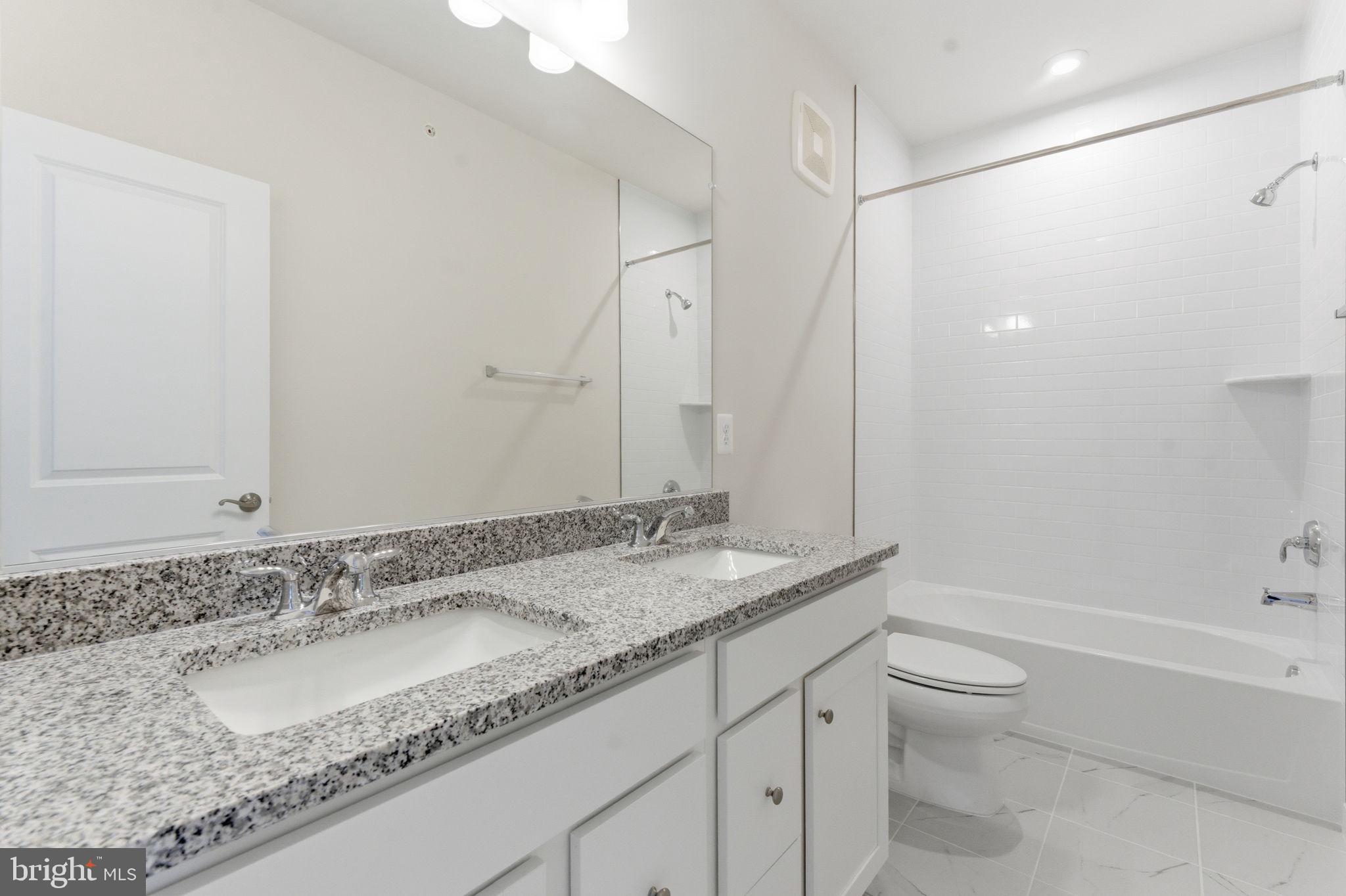 2490 CONNECTOR ALLEY 44B