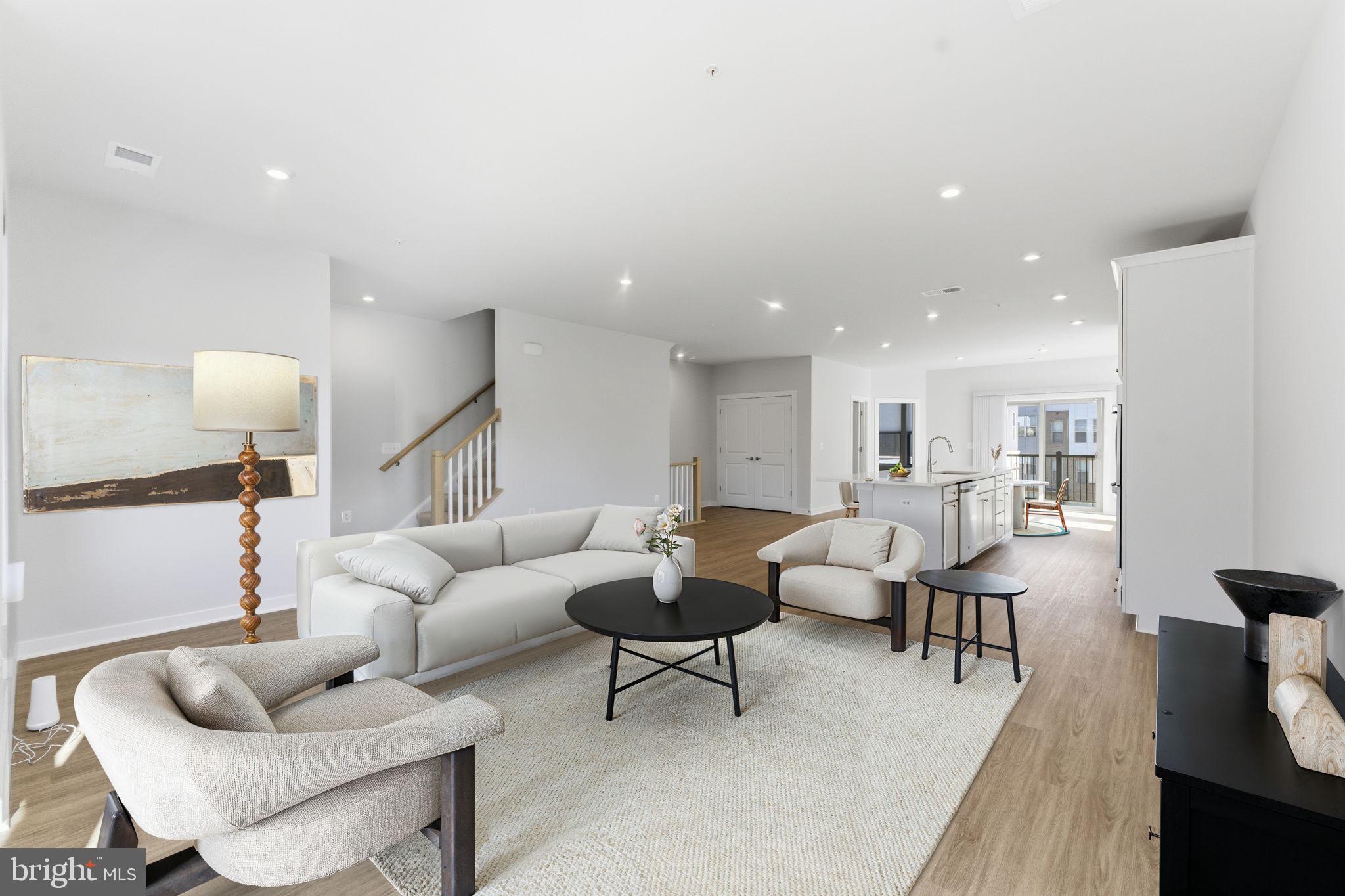 2490 CONNECTOR ALLEY 44B