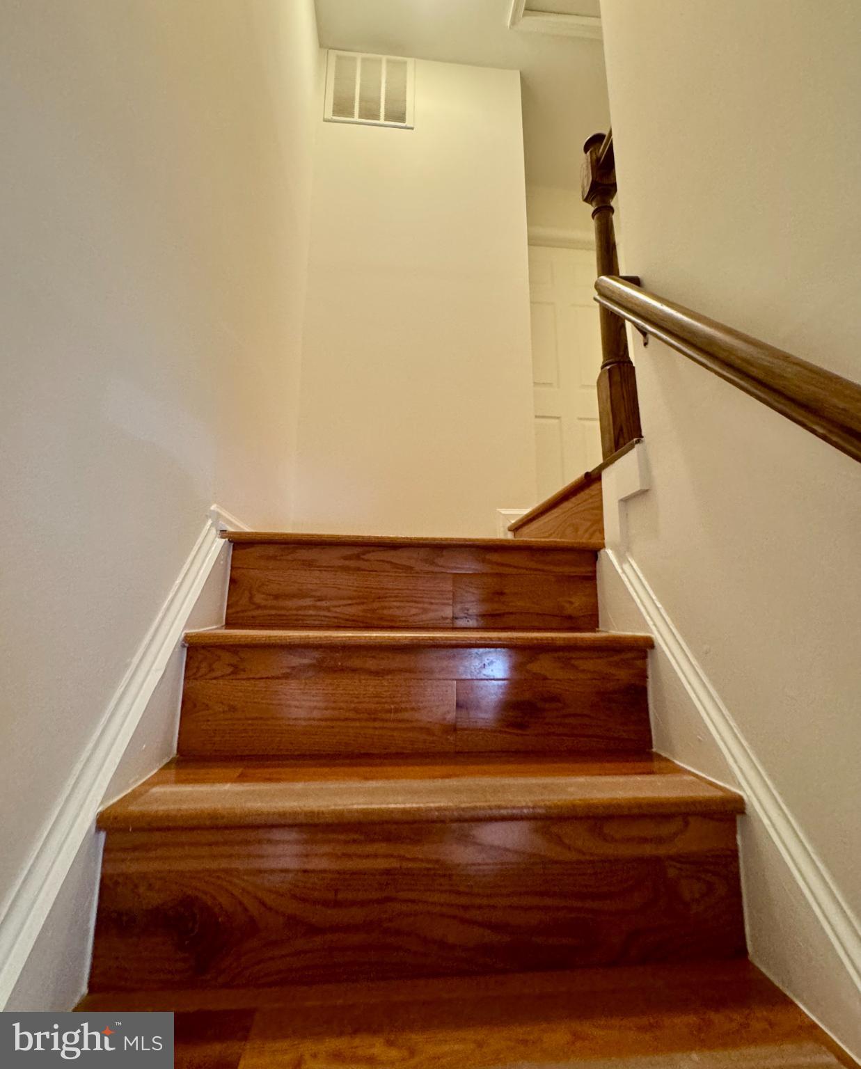 6291 KERRYDALE DRIVE