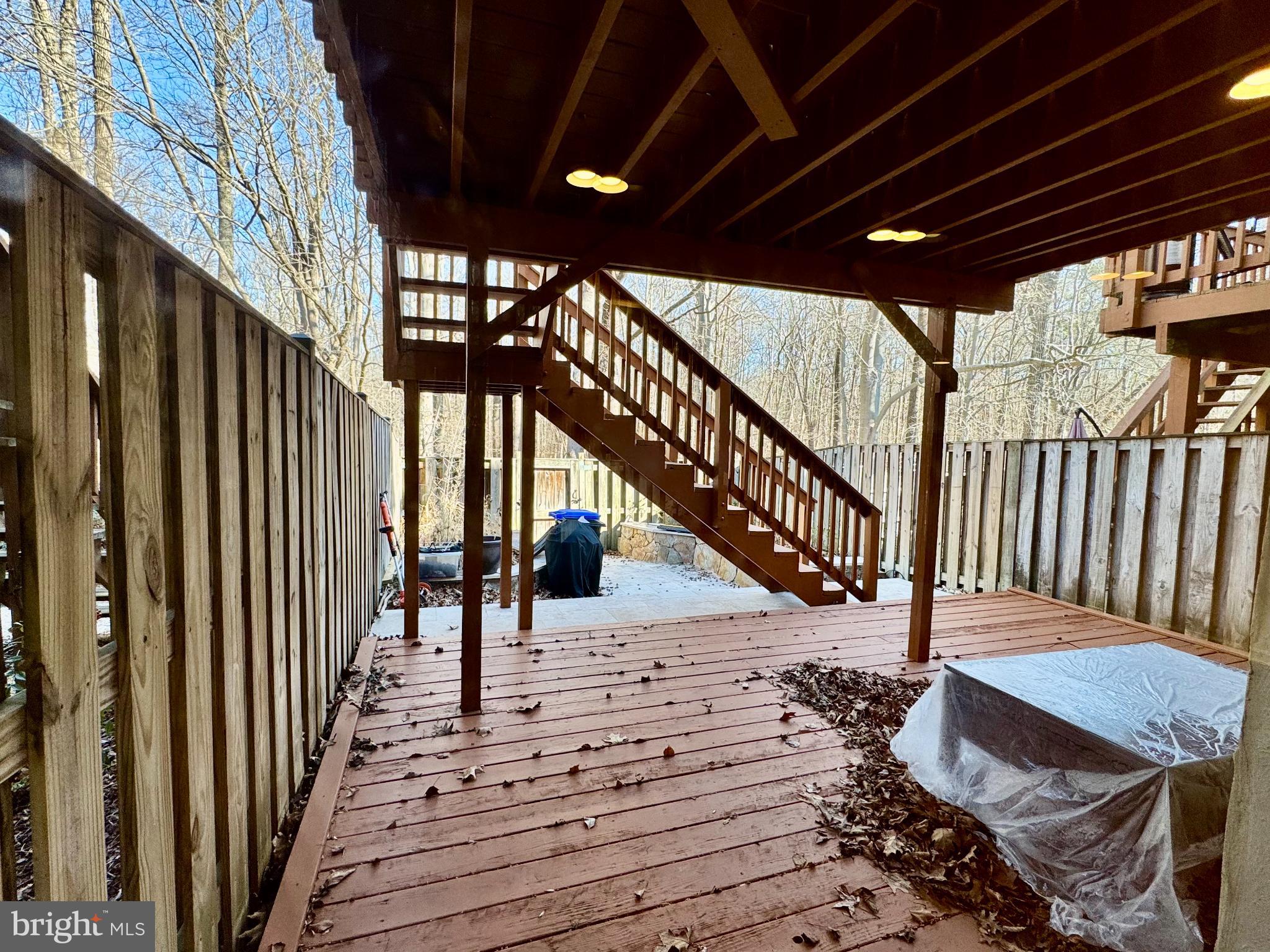 6291 KERRYDALE DRIVE