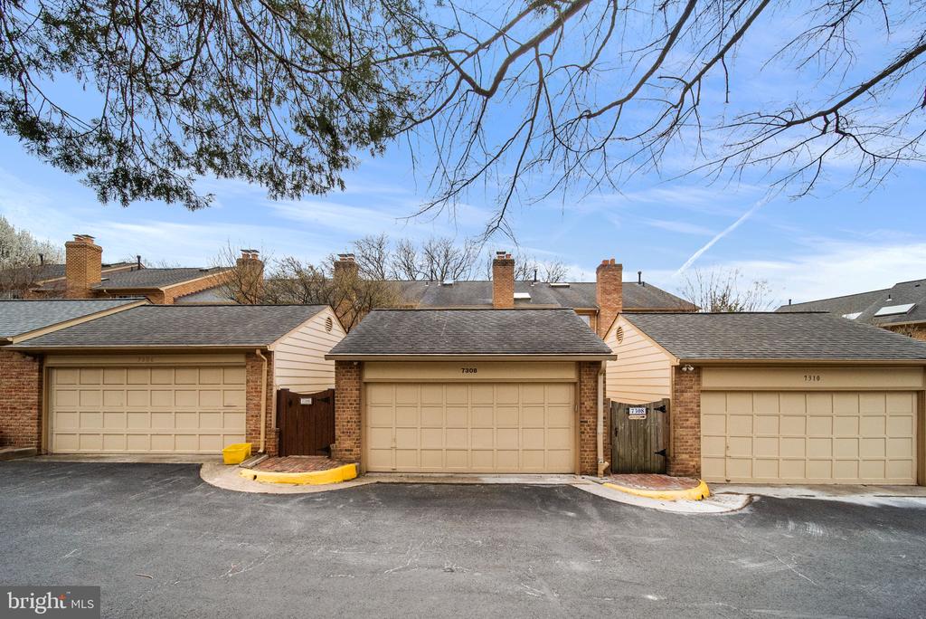 7308 AYNSLEY LANE
