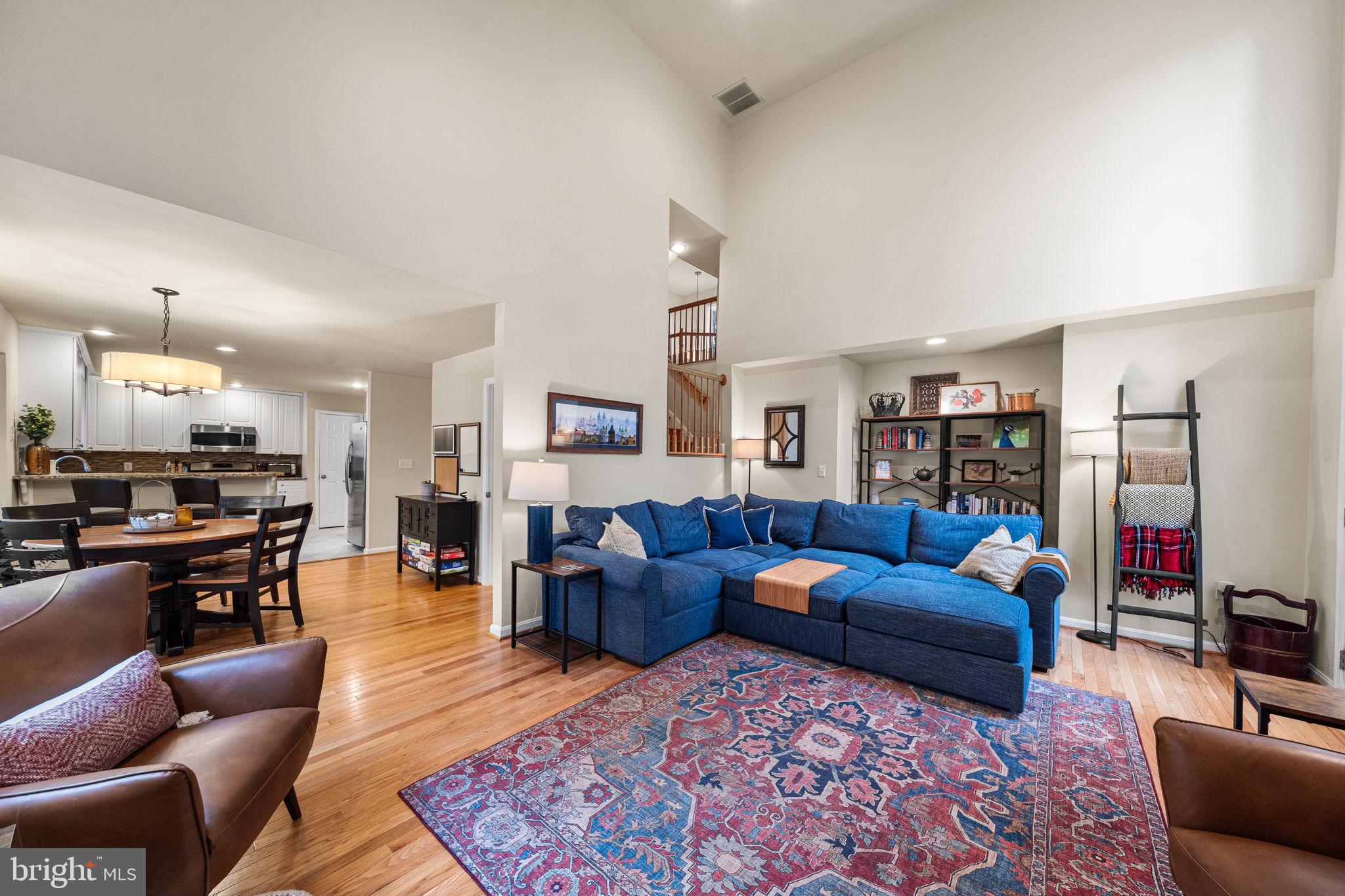 2784 DEVONSHIRE GARDEN COURT