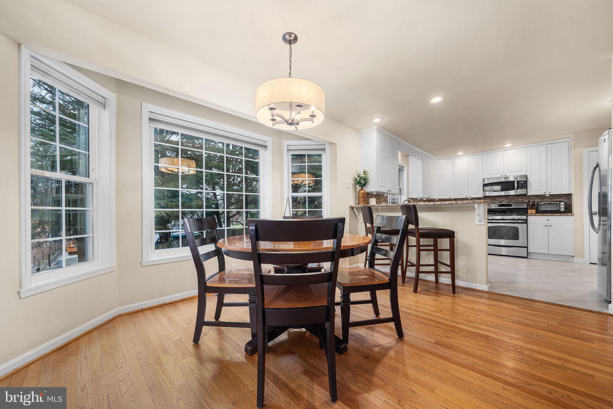 2784 DEVONSHIRE GARDEN COURT