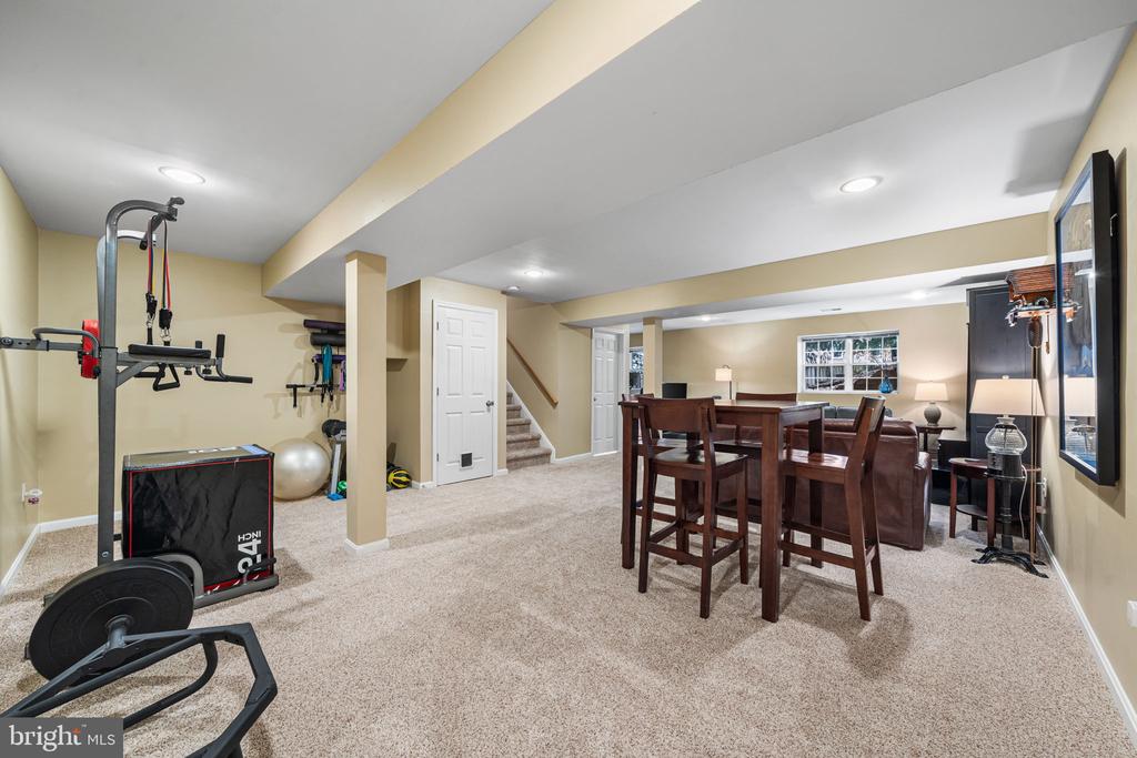 2784 DEVONSHIRE GARDEN COURT