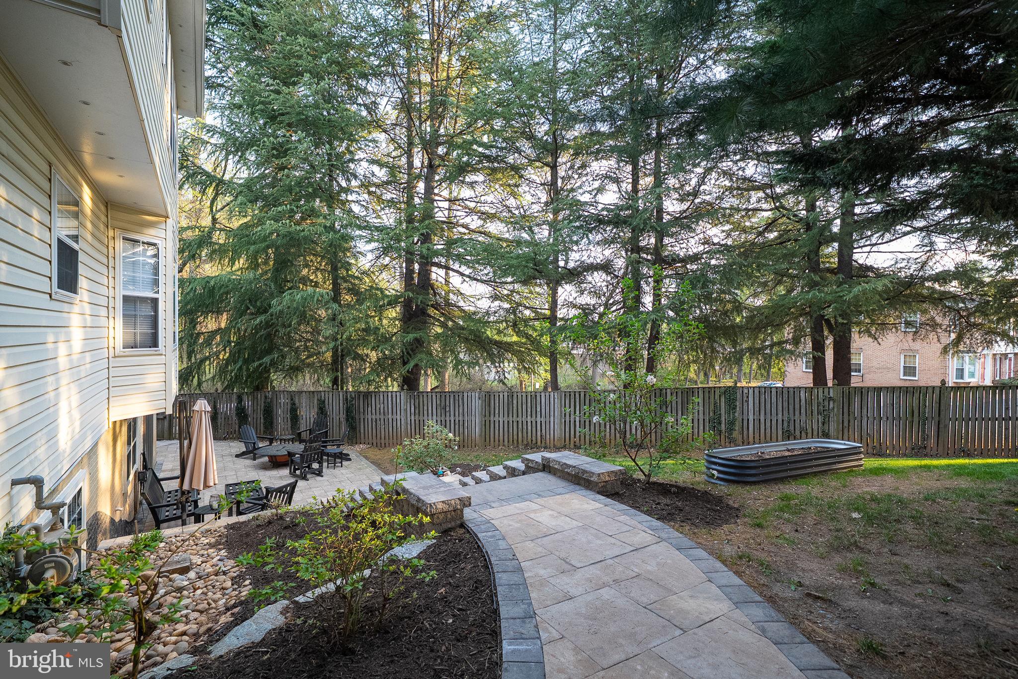 2784 DEVONSHIRE GARDEN COURT