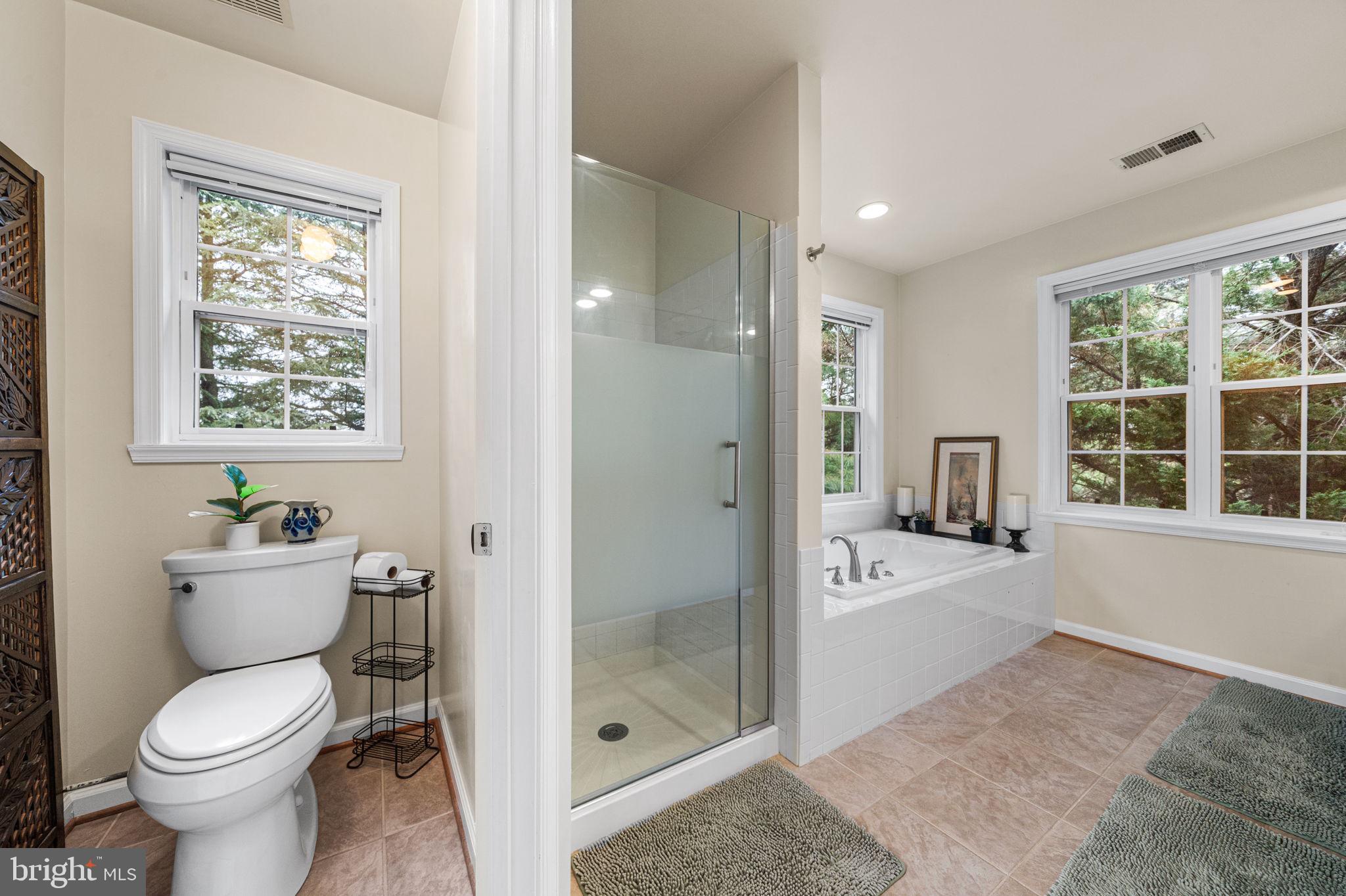 2784 DEVONSHIRE GARDEN COURT