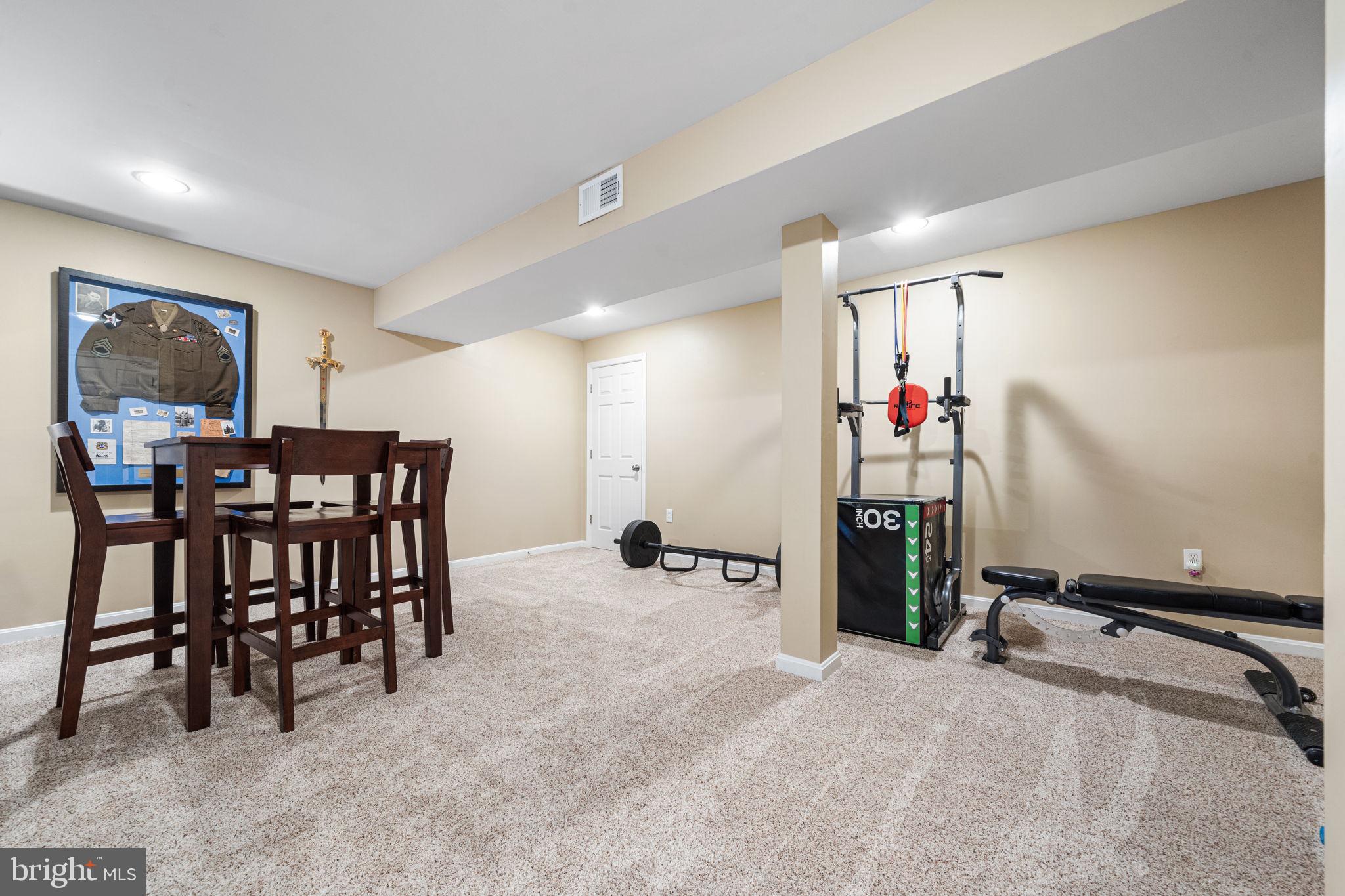 2784 DEVONSHIRE GARDEN COURT