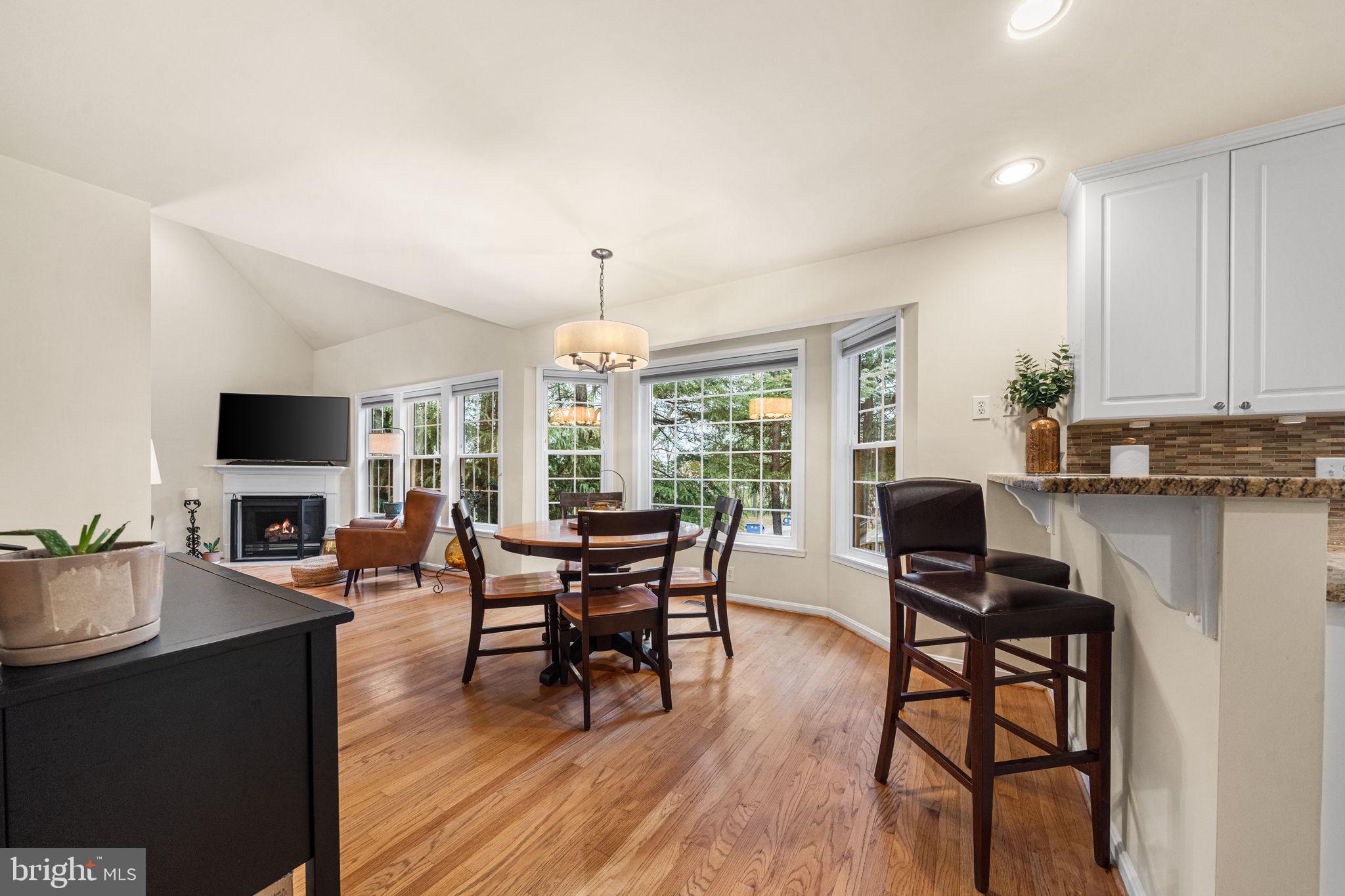 2784 DEVONSHIRE GARDEN COURT