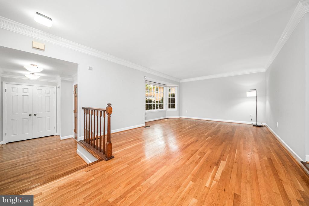 7308 AYNSLEY LANE