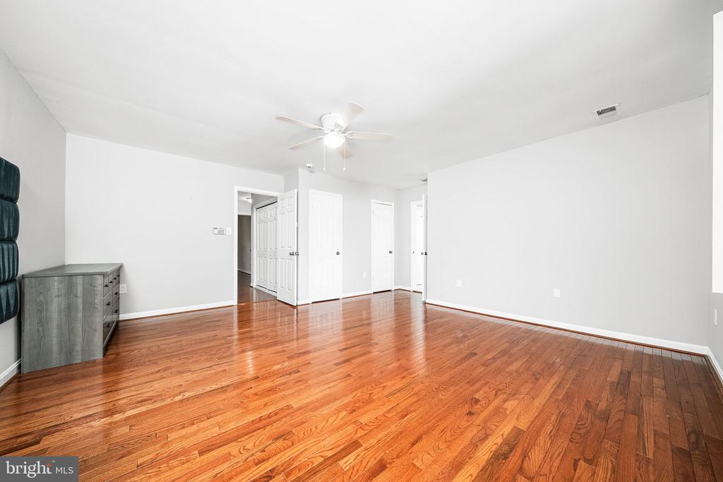 7308 AYNSLEY LANE