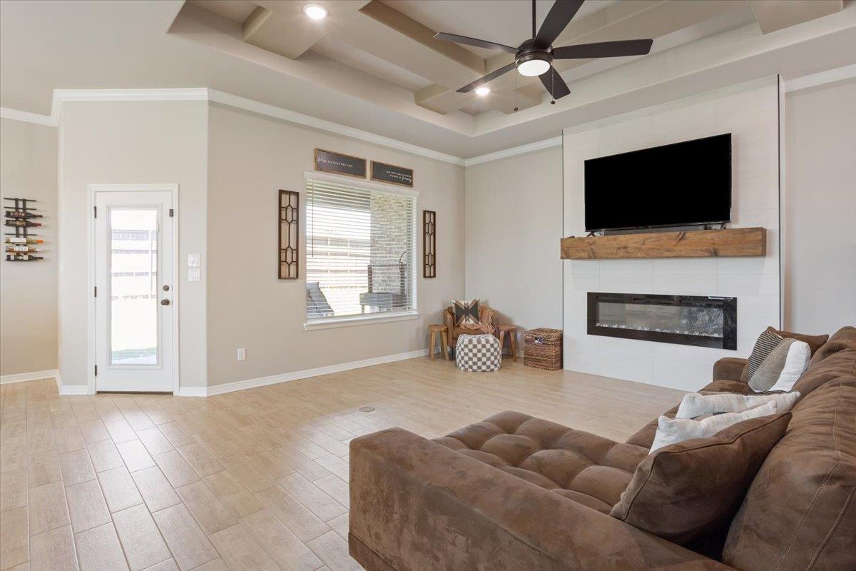 5405 Espiritu Santo DR