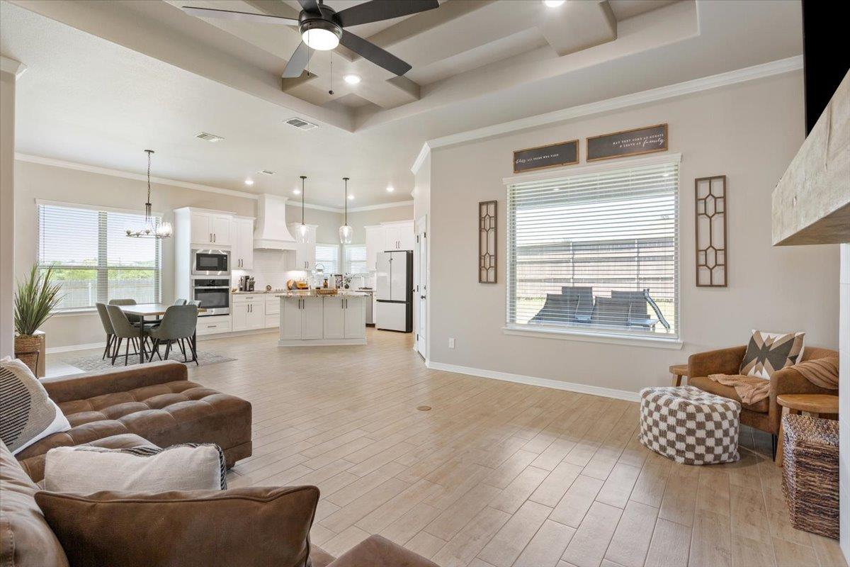 5405 Espiritu Santo DR