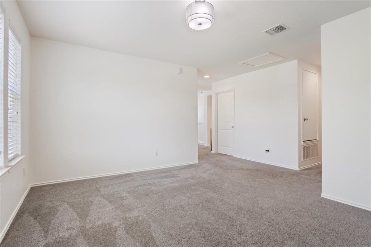 1015 Grande Mesa DR
