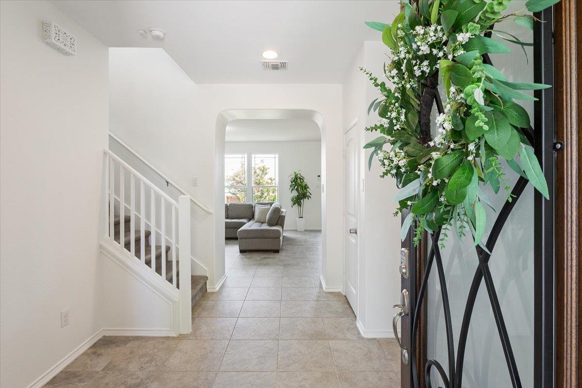 1015 Grande Mesa DR