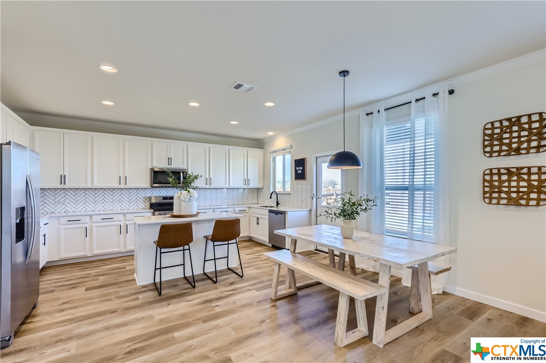 1324 Cliffbrake Way