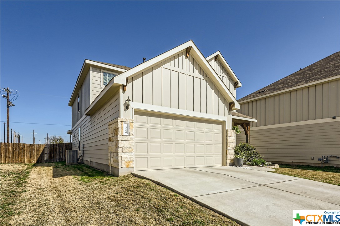 1324 Cliffbrake Way