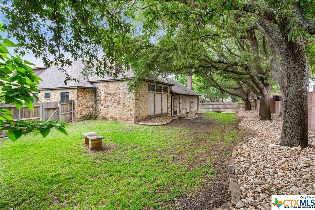 6012 Fawn Meadows Drive