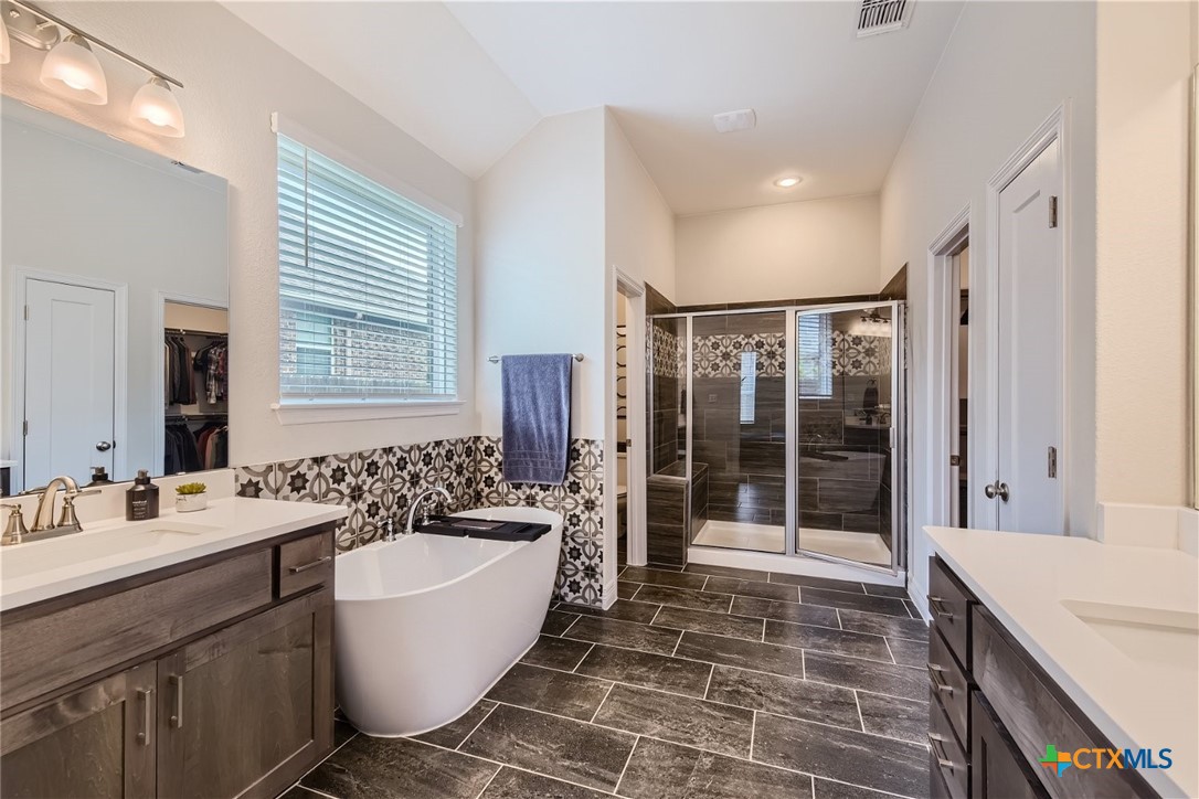 18020 Bassano Avenue